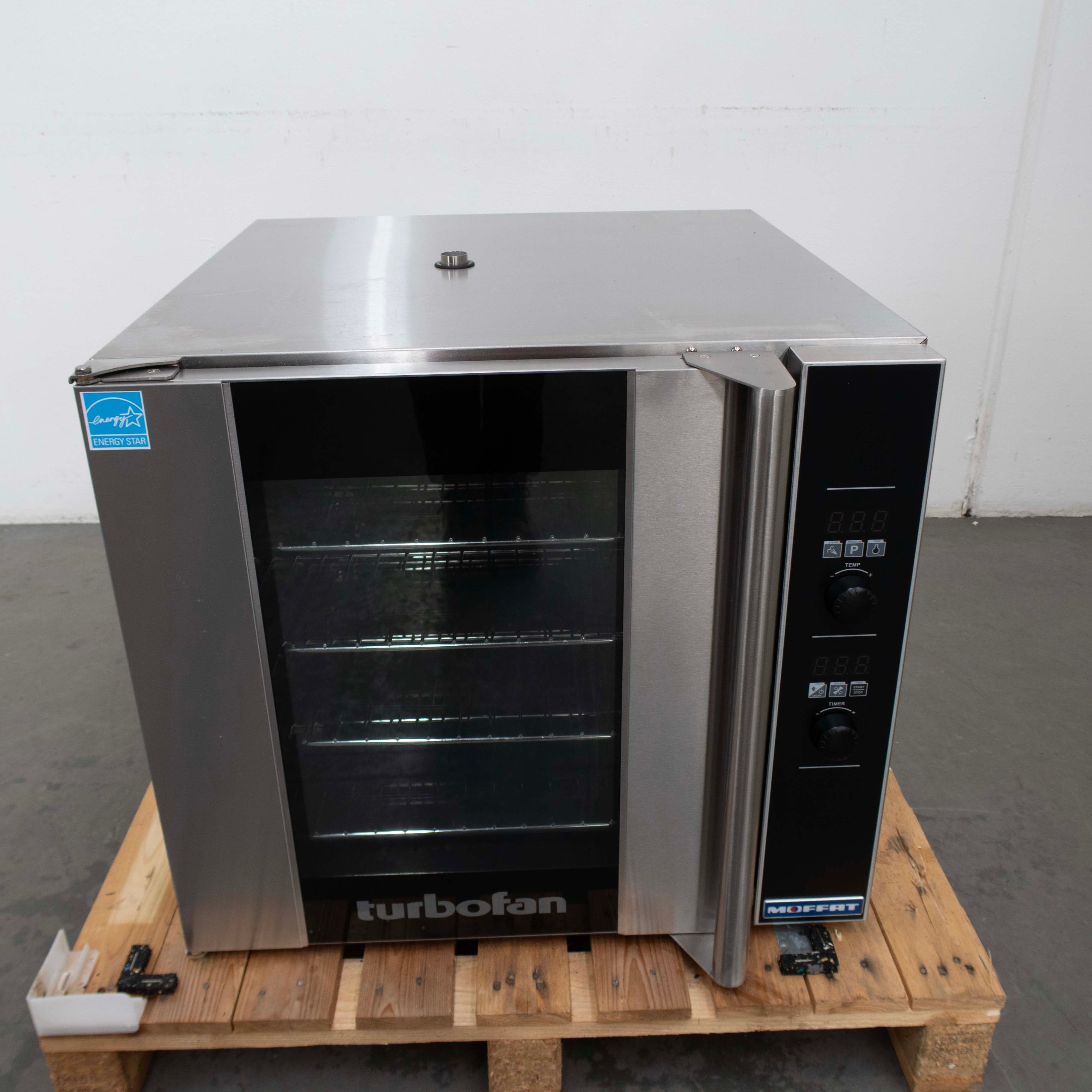 Turbofan E32D4 Convection Oven - 885452