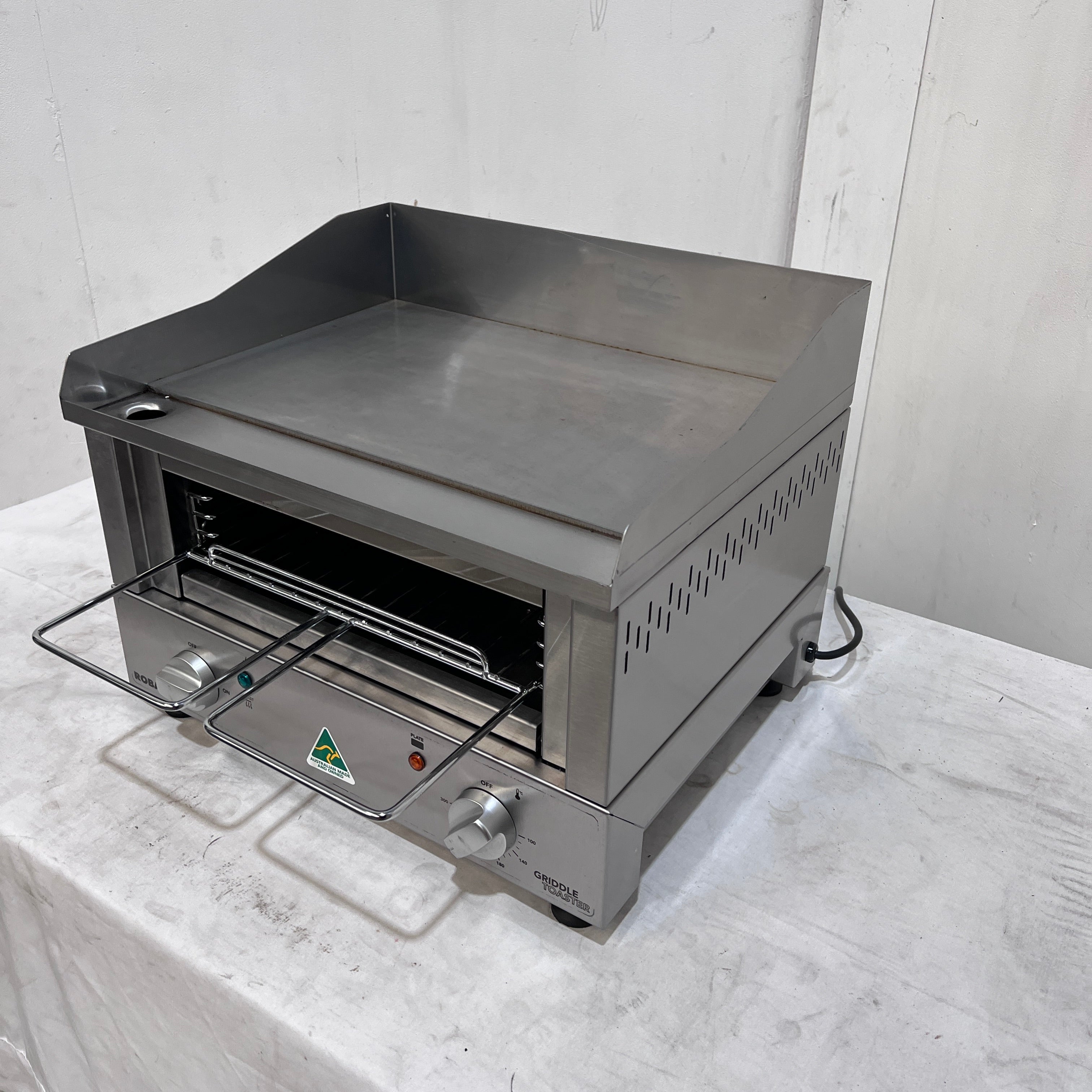Roband GT480 Griddle/Toaster - 885973