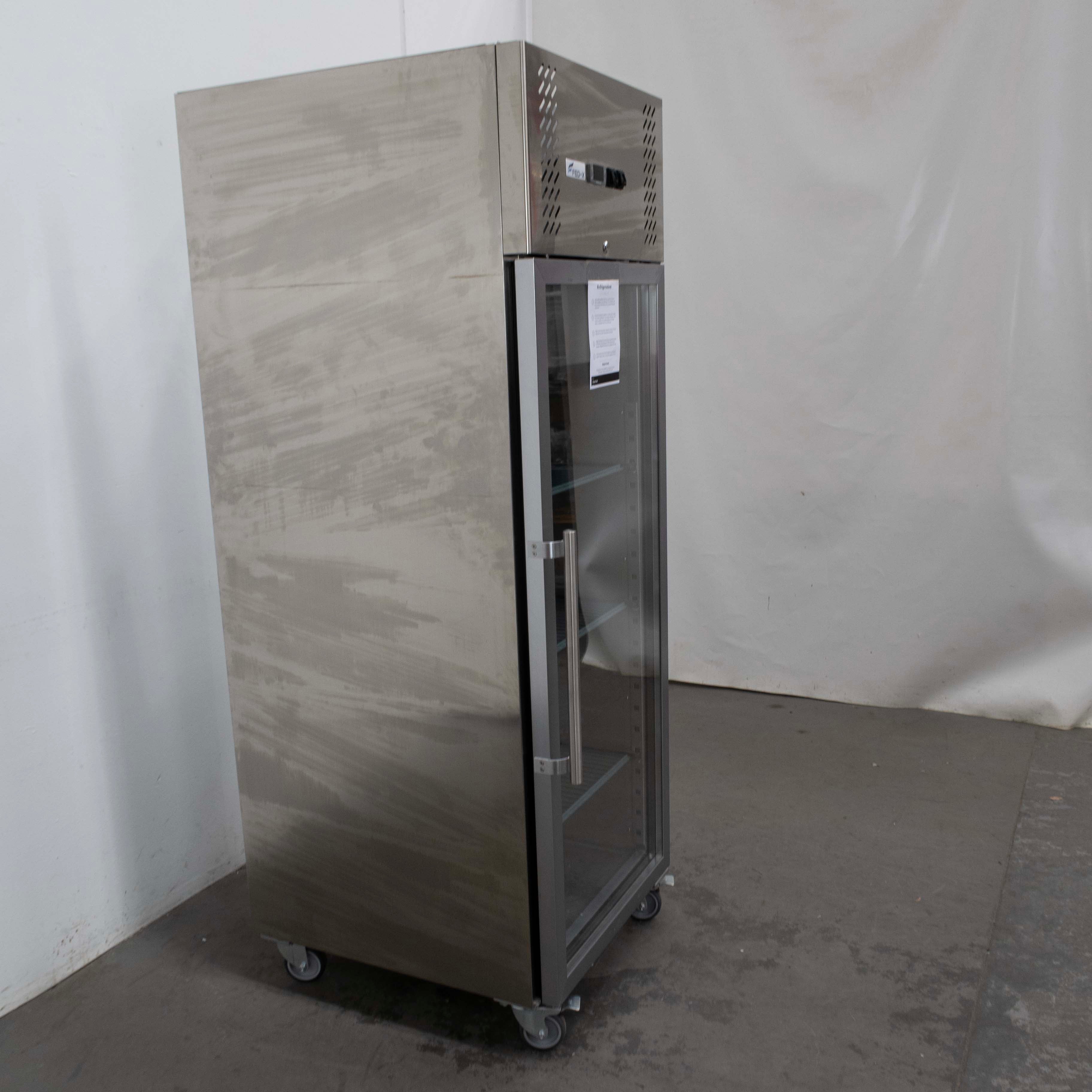 FED-X XURC600G1V Upright Fridge - 887004