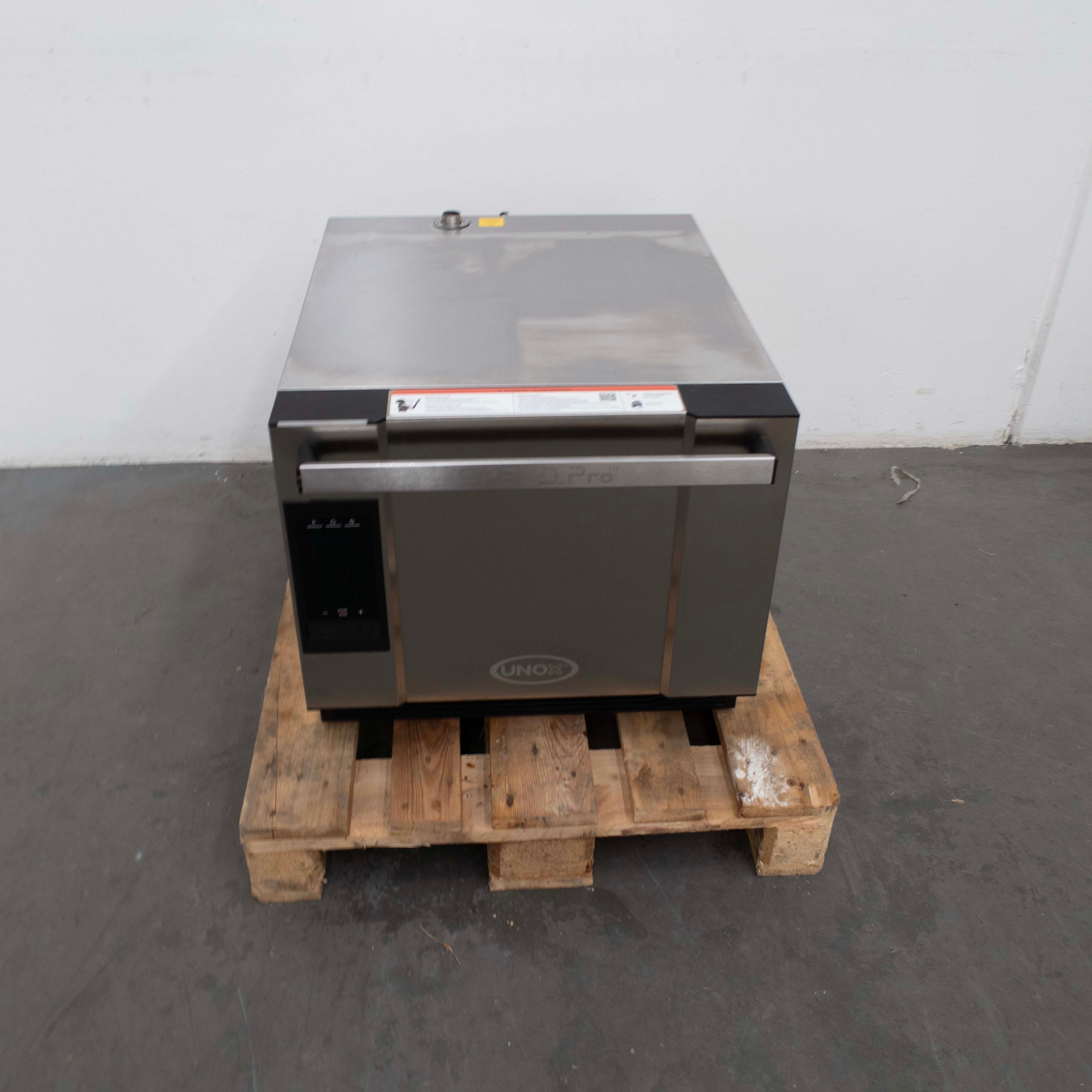 Unox XESR-03HS-EDDN Speed Oven - 889200