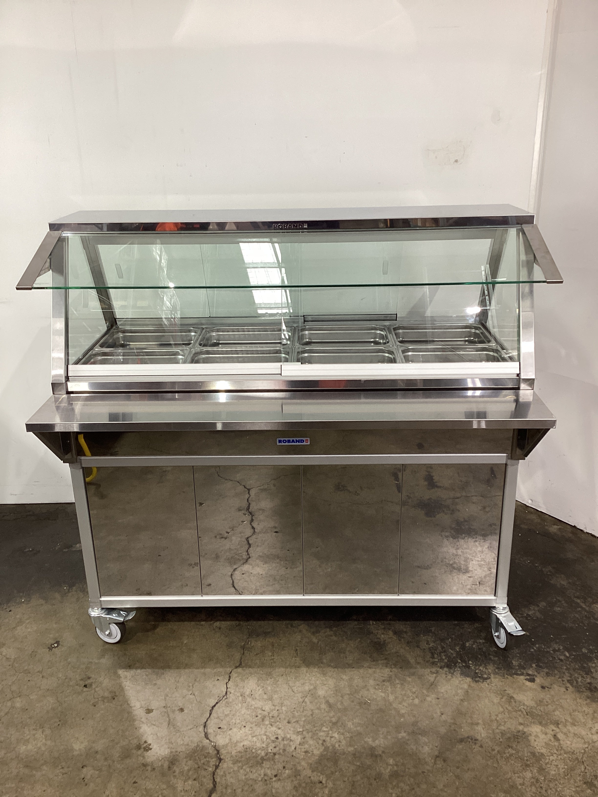 Roband E24 Heated Display with Stand + Sneeze Guards - 890246