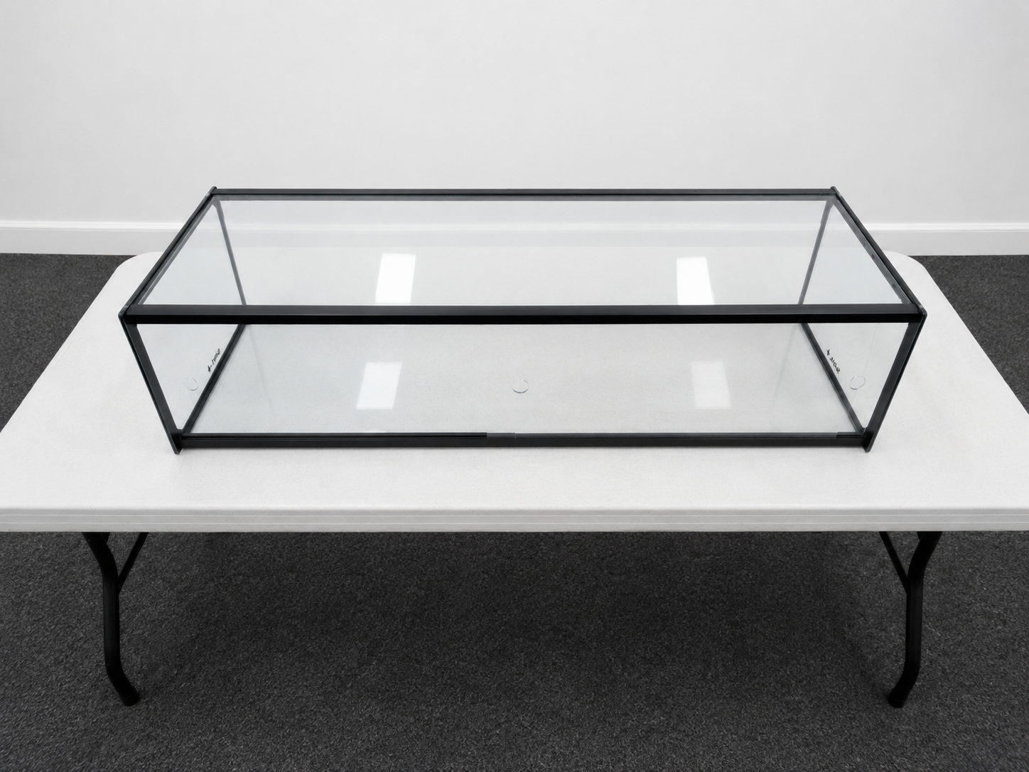 Sayl ADS0020 Ambient Display Cabinet - 892519