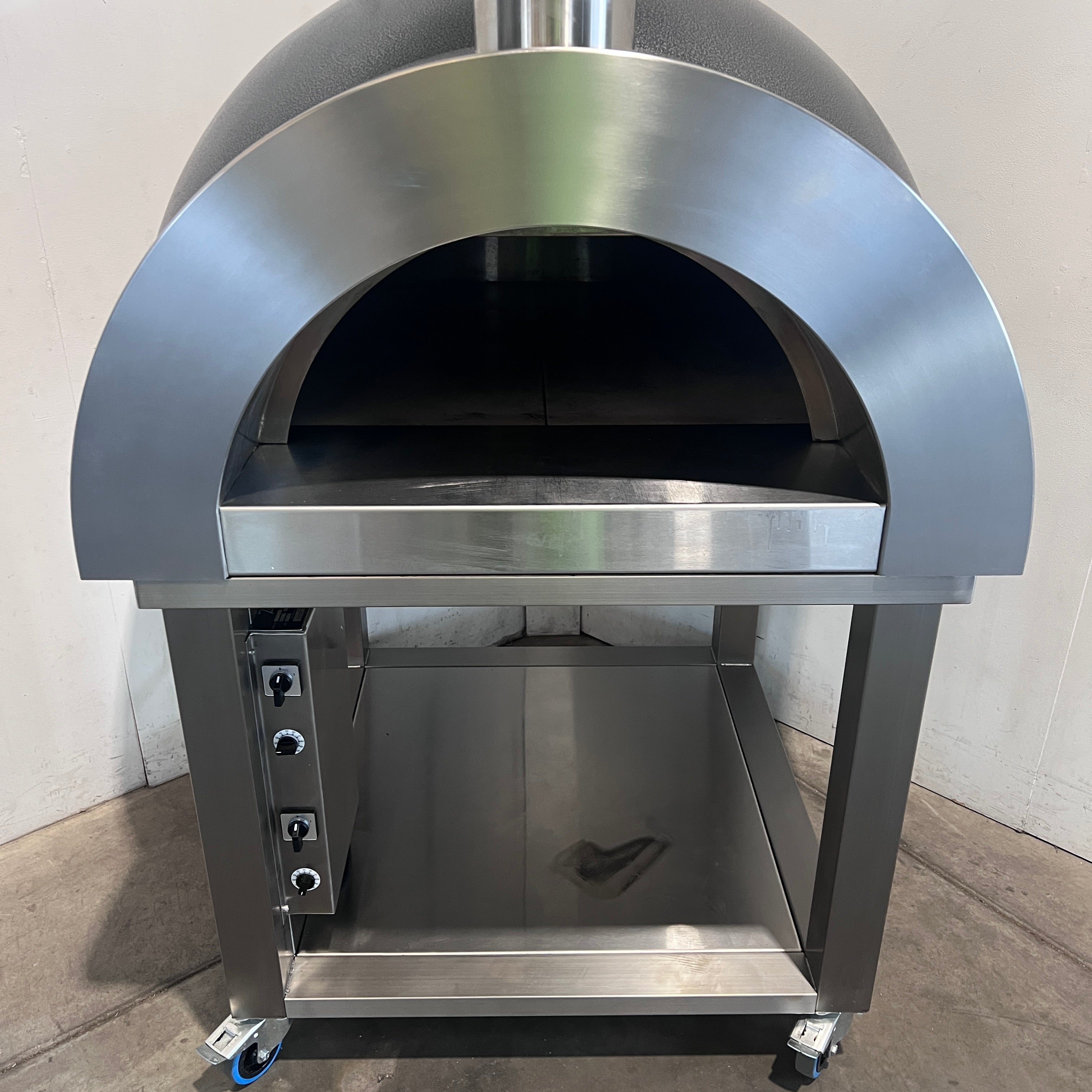 Zesti ZRW1200 Wood Fired Pizza Oven - 892967