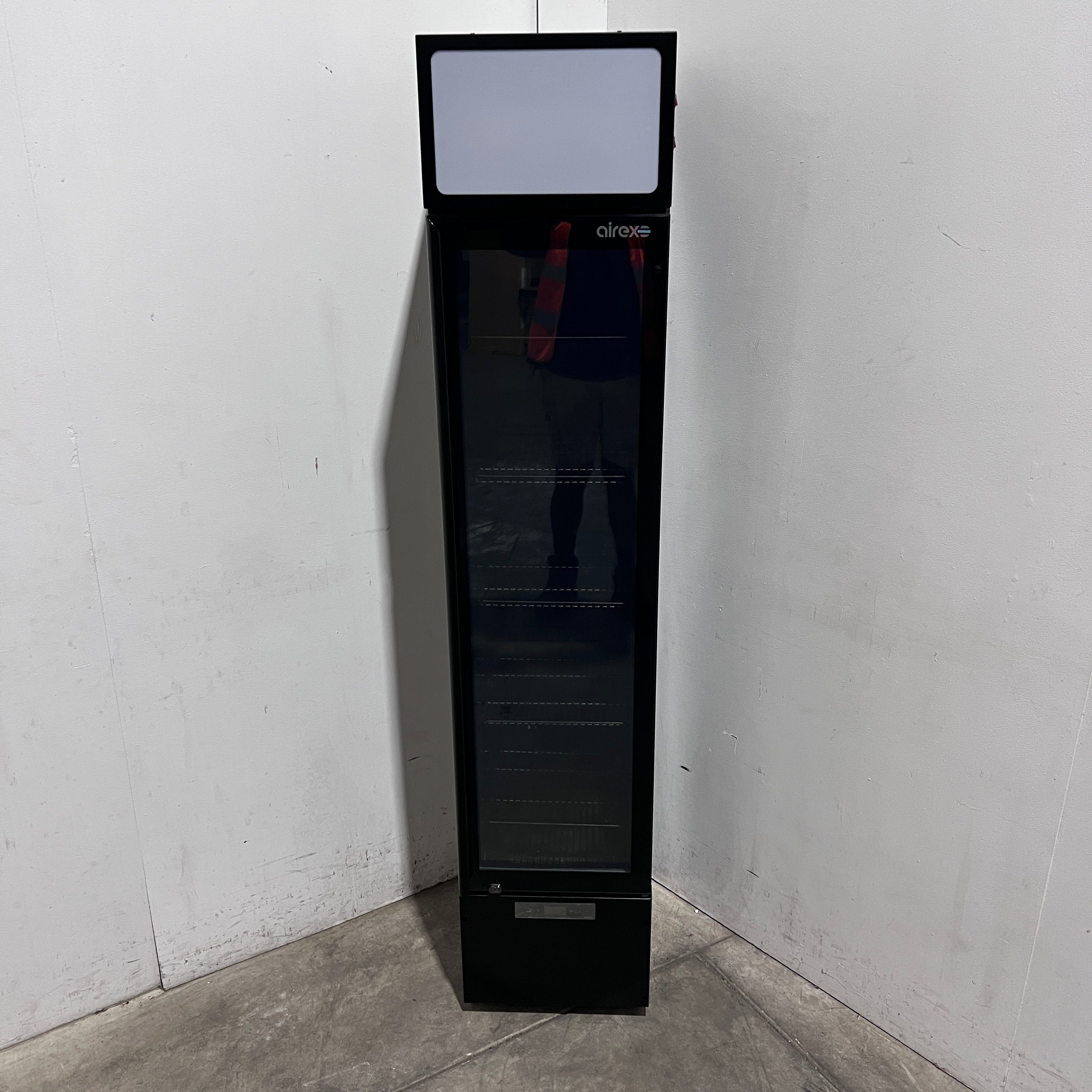 Airex AXR-MEUR-SL-B1 Upright Slimline Fridge - 898124
