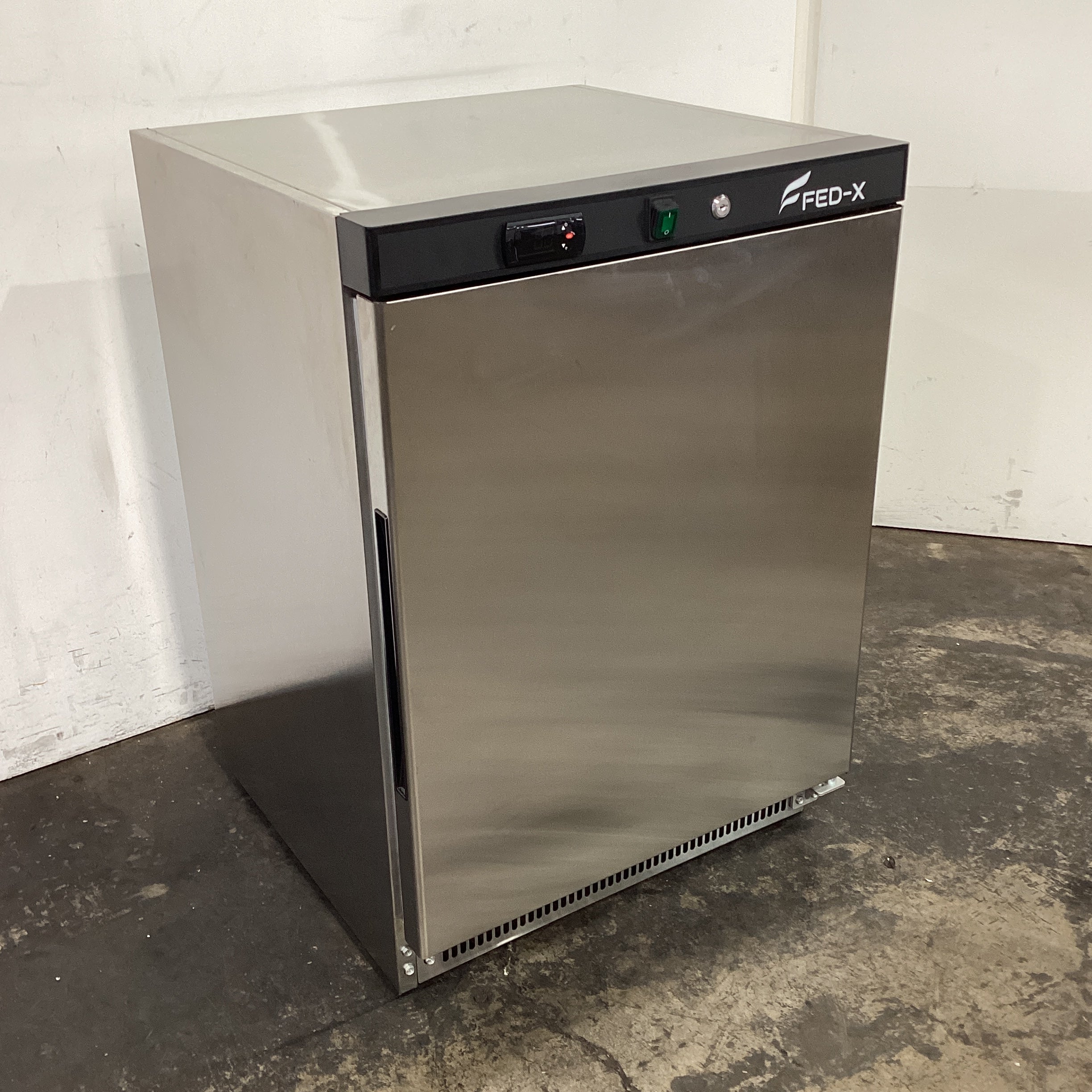 FED-X XF200SS Bar Freezer - 898964