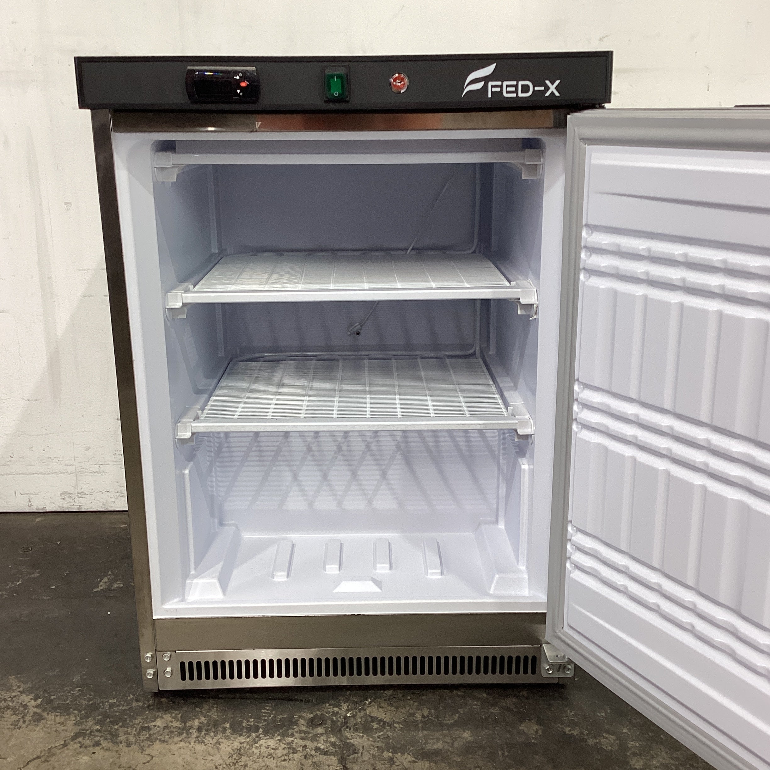 FED-X XF200SS Bar Freezer - 898964