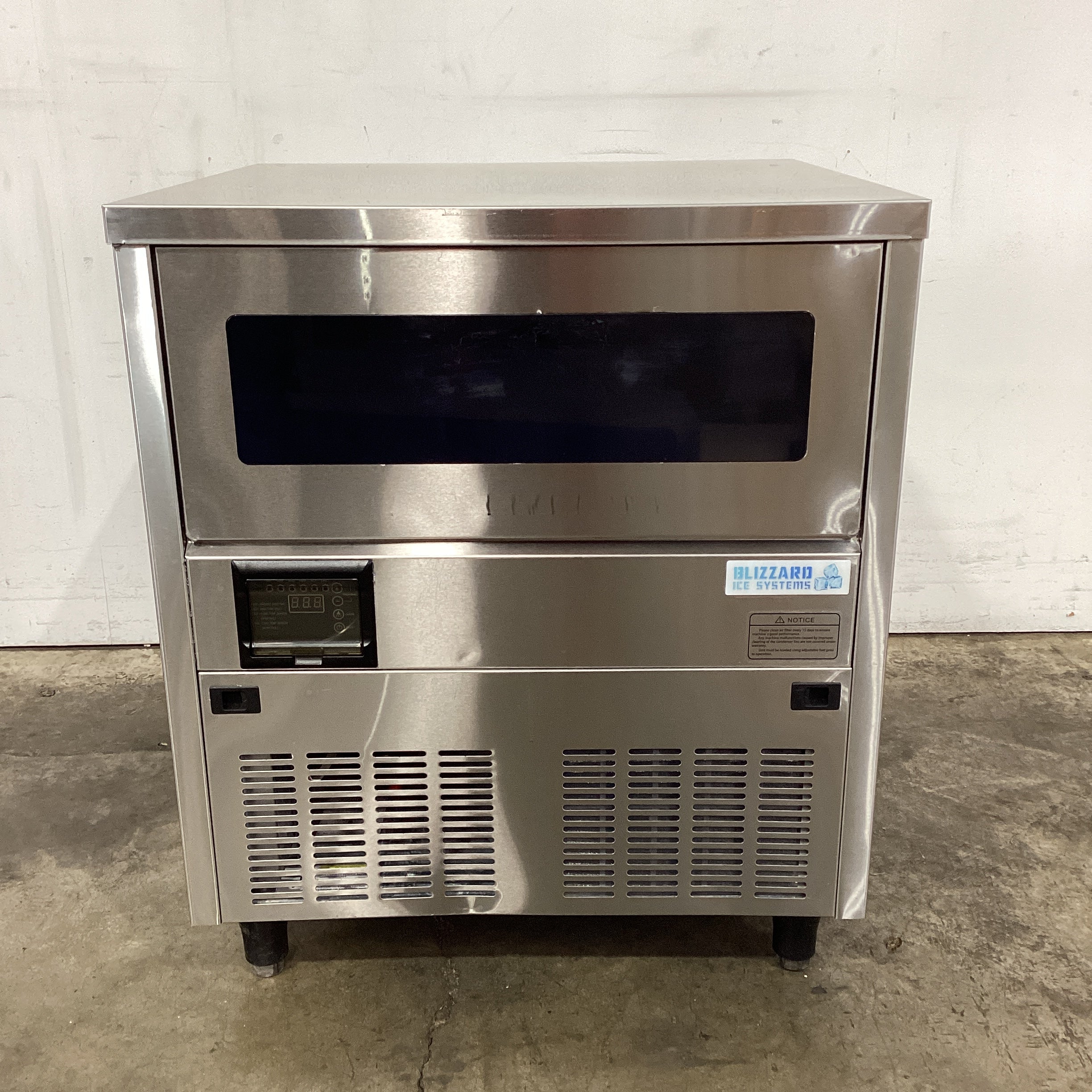 Blizzard SN-81B Ice Machine - 900482