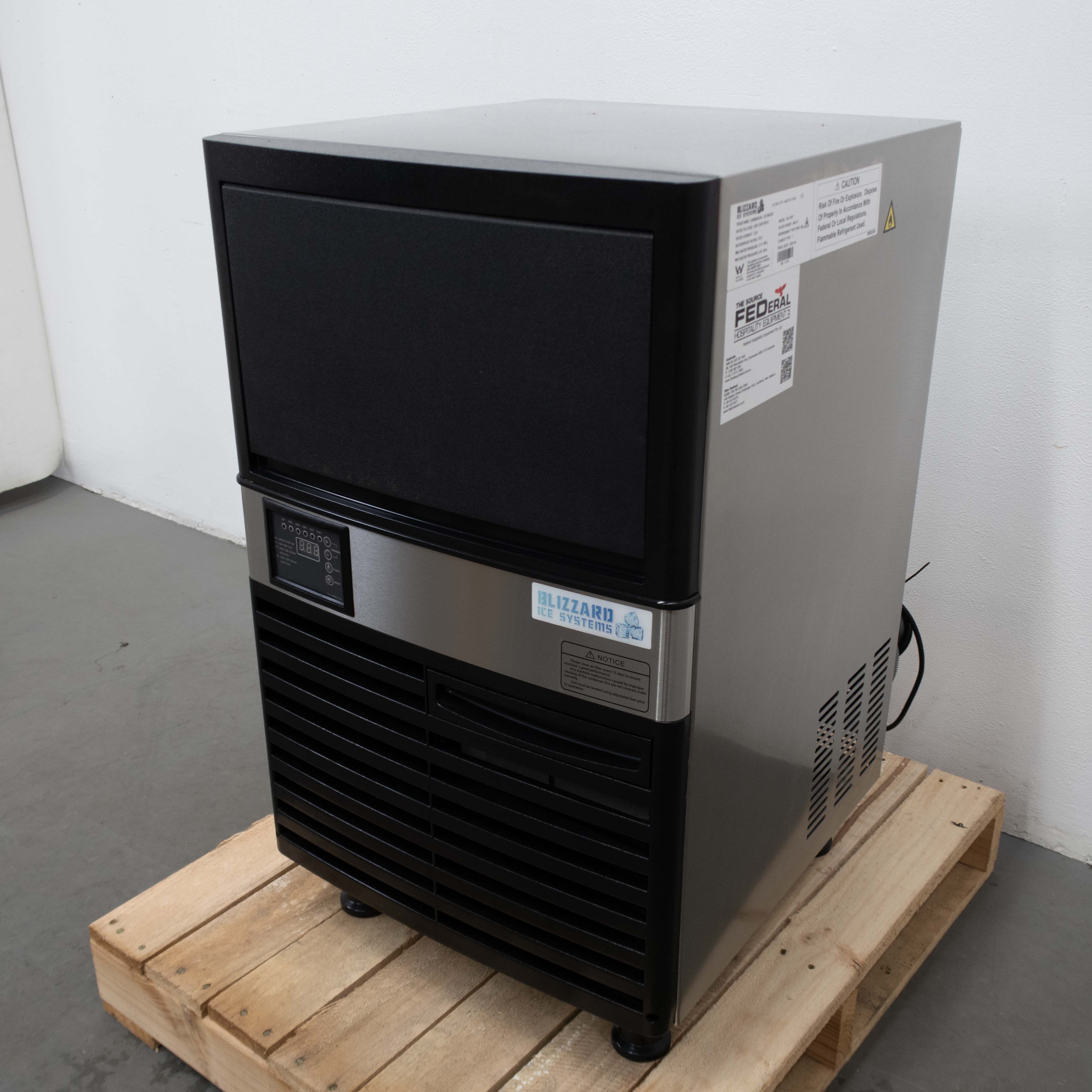 Blizzard SN-120P Ice Machine - 901381