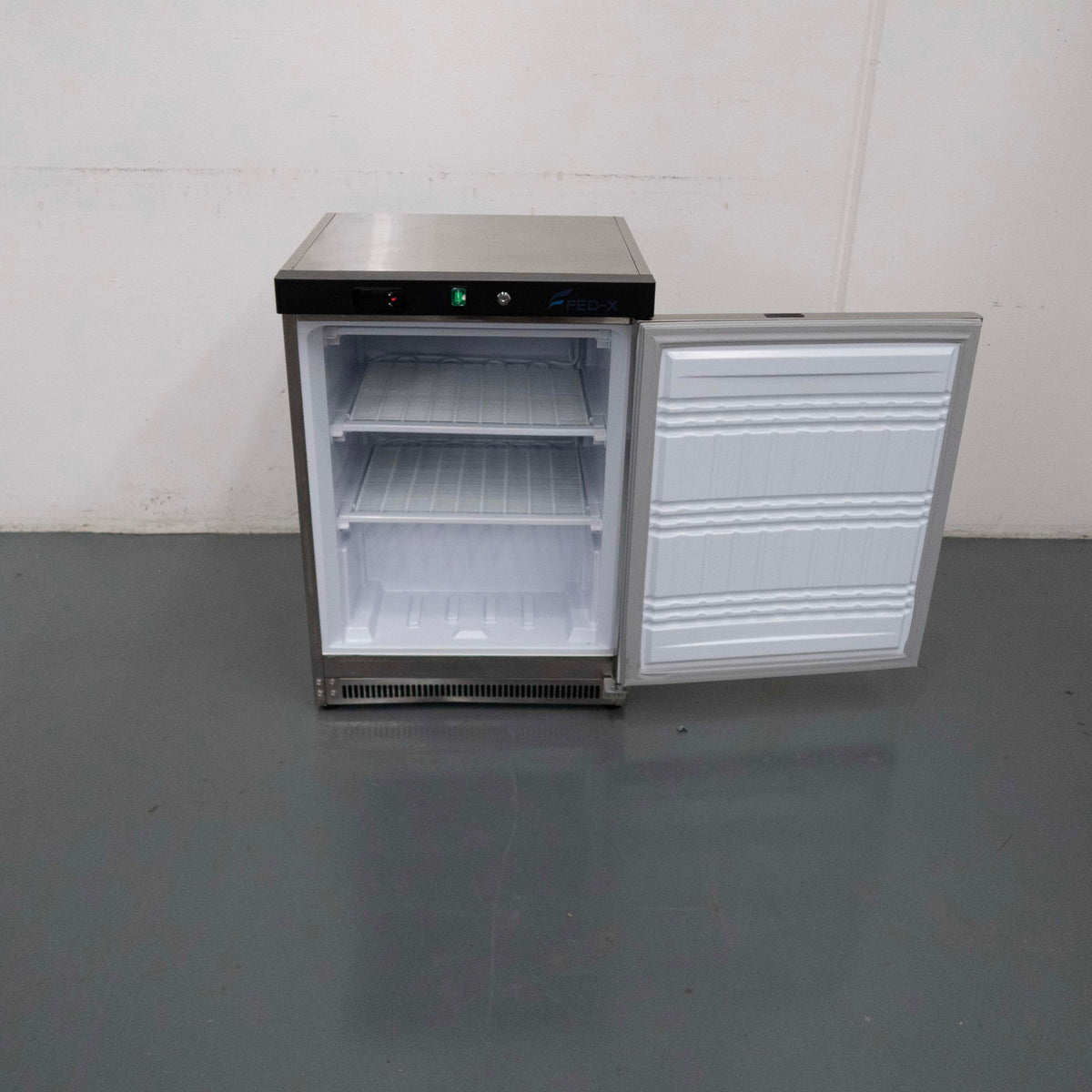FED-X XF200SS Single Door Unberbench Bar Freezer - 903103