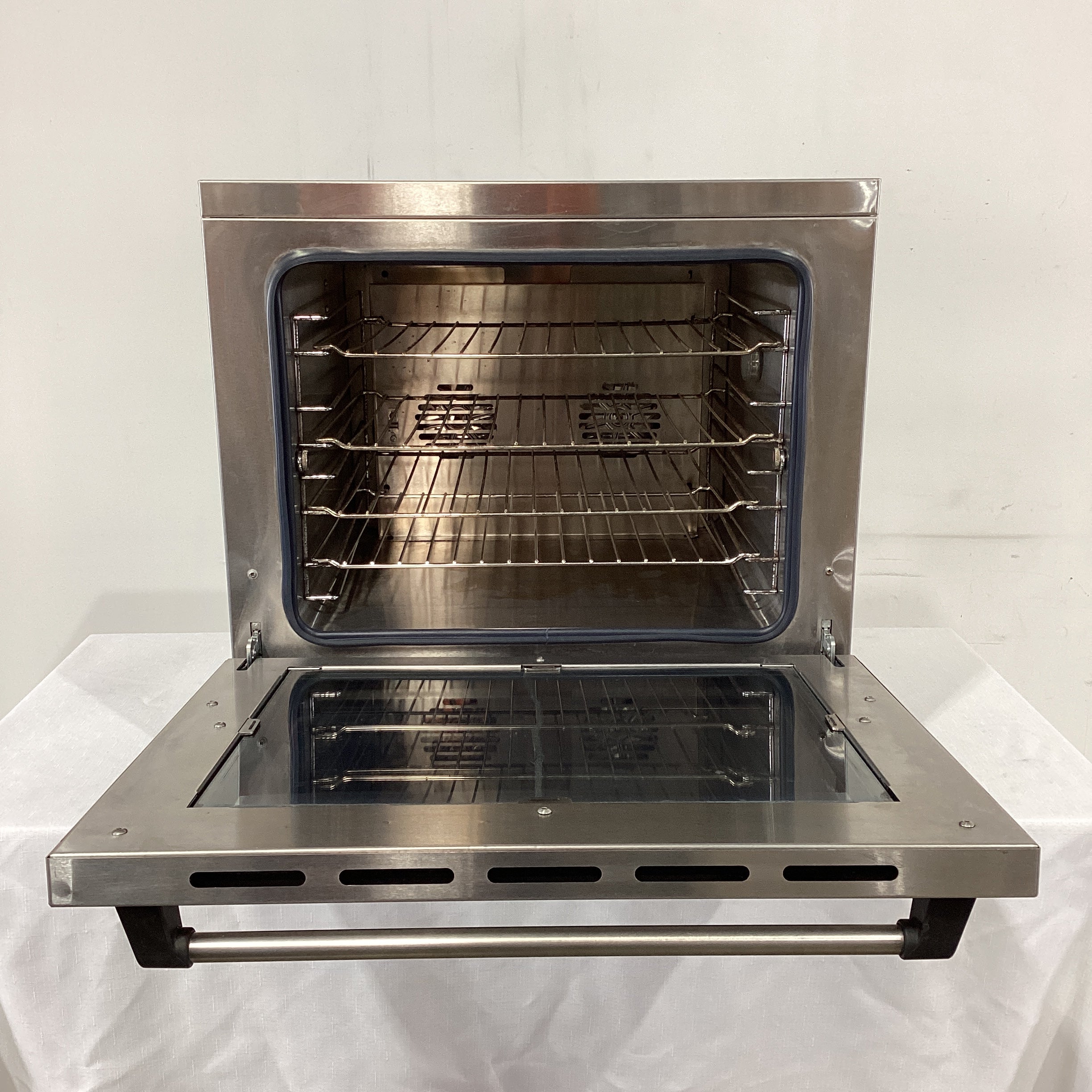 Anvil COA1003-ICE Convection Oven - 904661