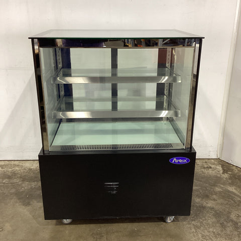Atosa WDG096F Cake Display - 906205