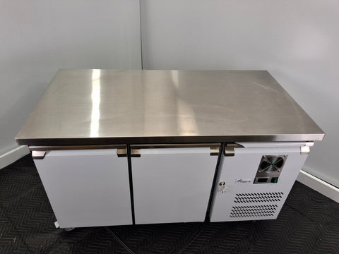 FED-X XUB7F13S2V Undercounter Freezer - 907291