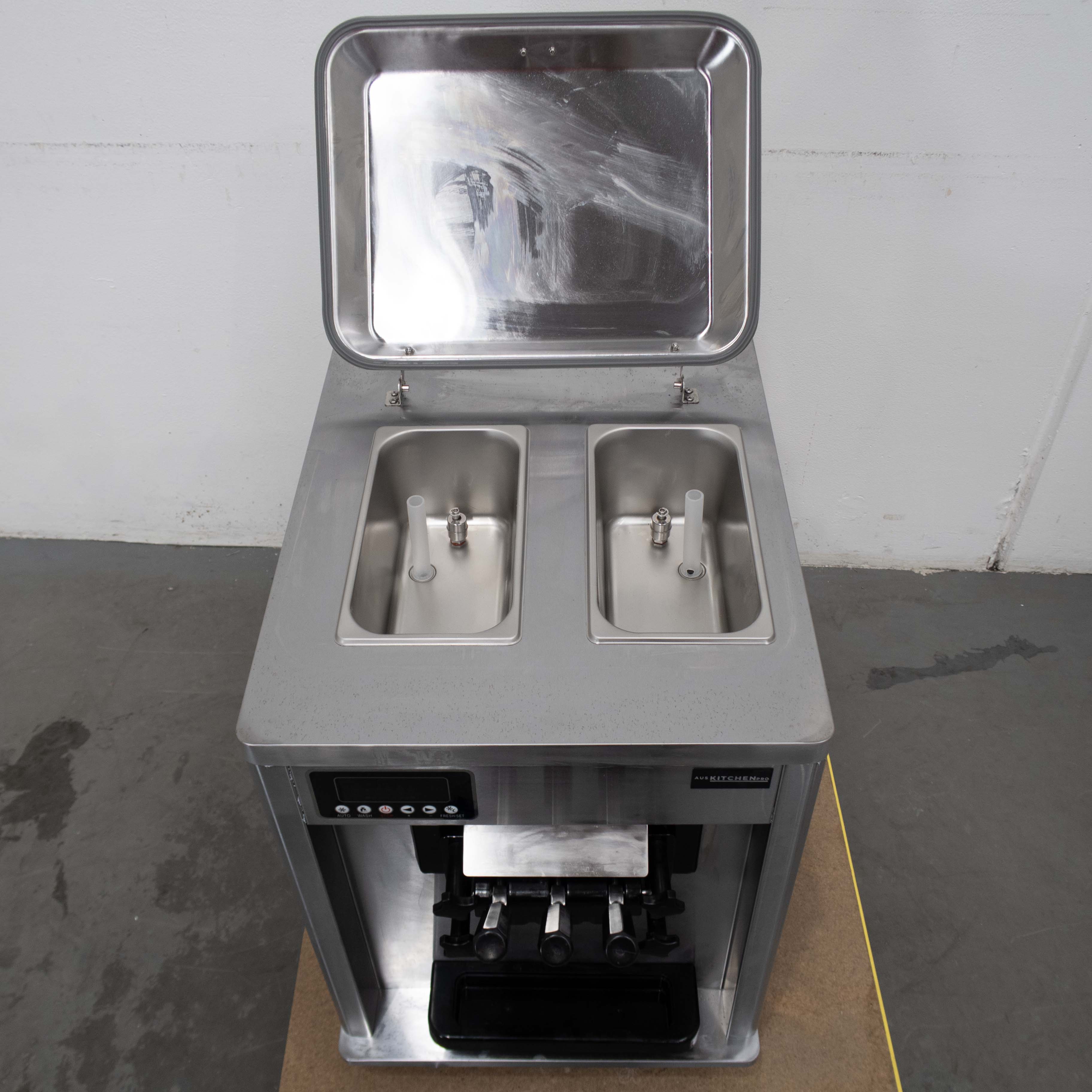 Aus Kitchen Pro AUSKPSS808-1 Ice Cream Machine - 910759