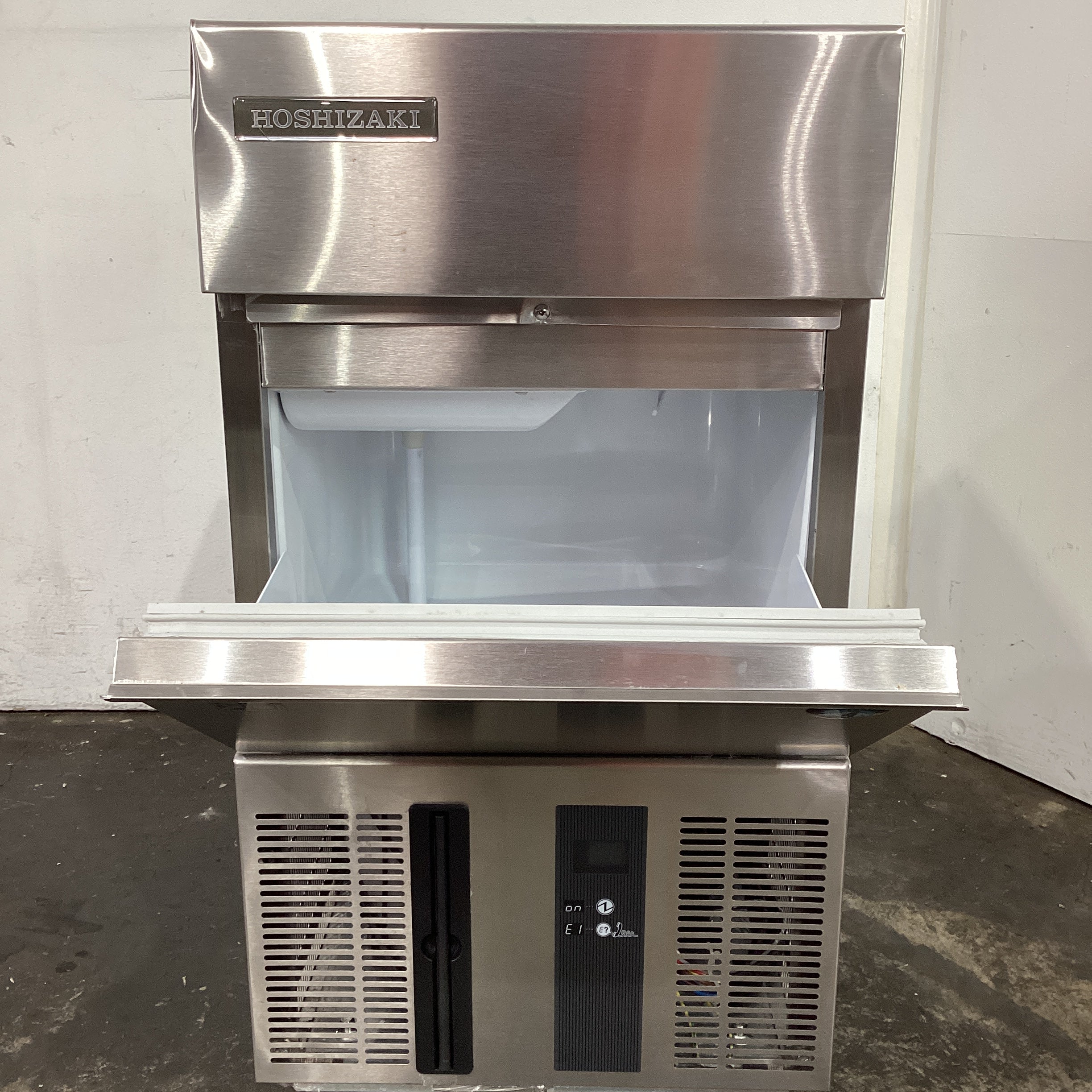 Hoshizaki IM-30CNE-25 Ice Machine - 912266