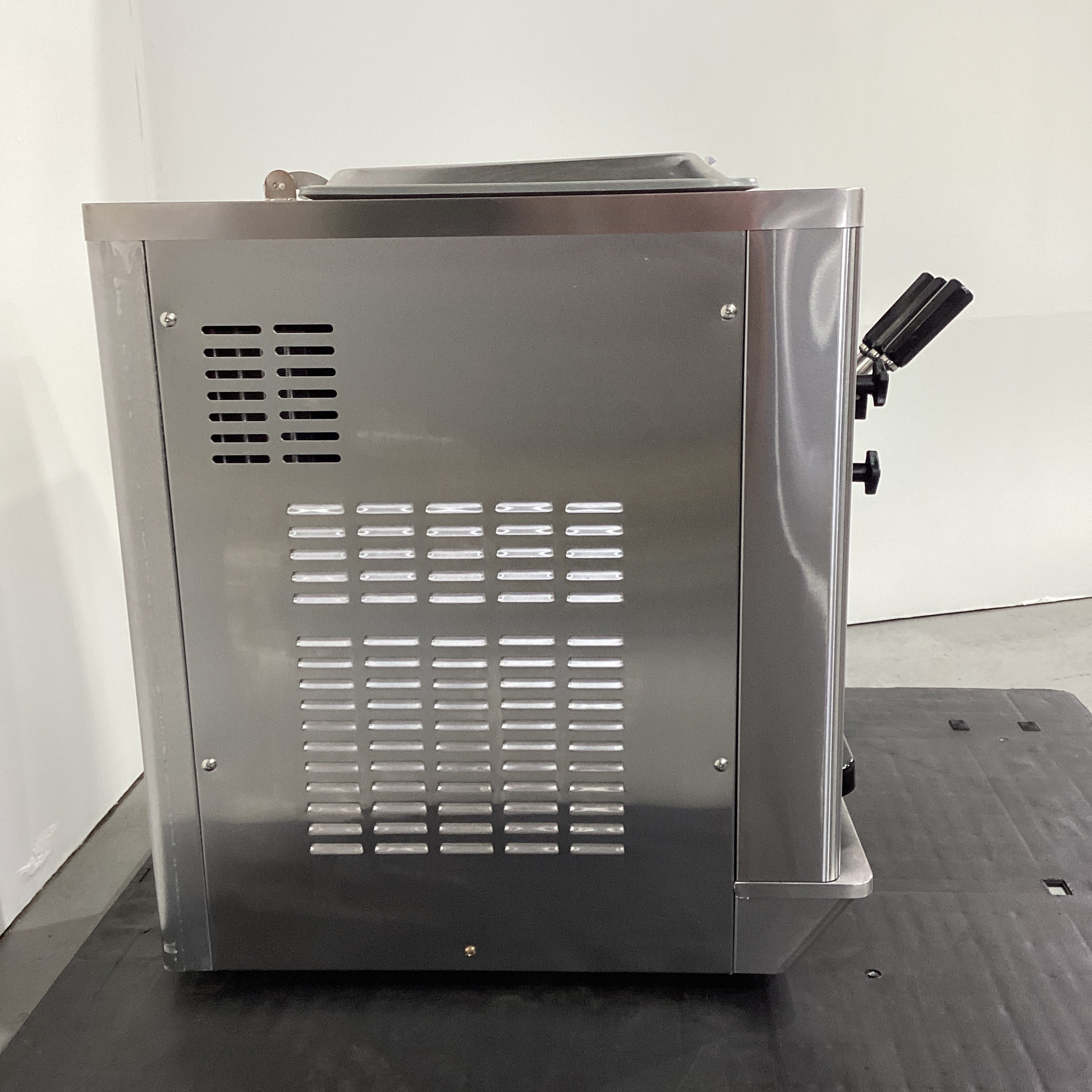 Aus Kitchen Pro AUSKPSS808-1 Ice Cream Machine - 913488