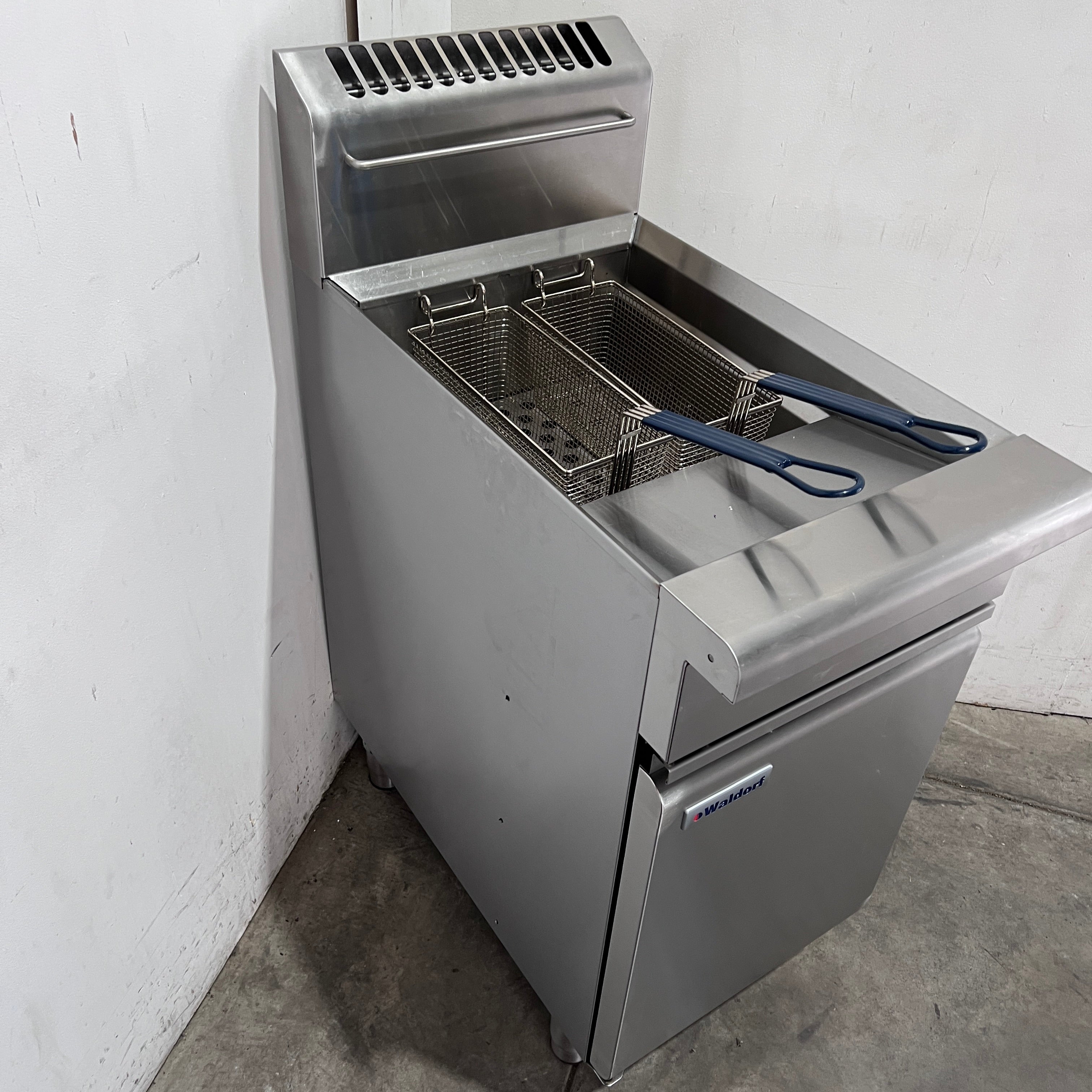 Waldorf FN8120G Fryer - 913856