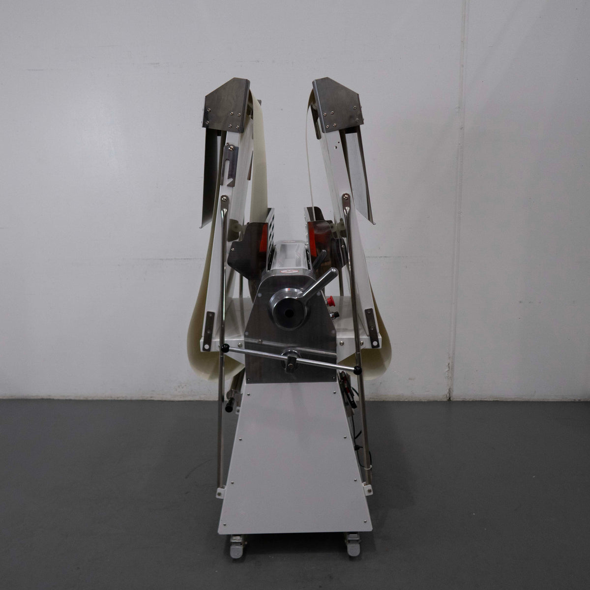 Tyrone JDR-650/3N Dough Sheeter - 921840