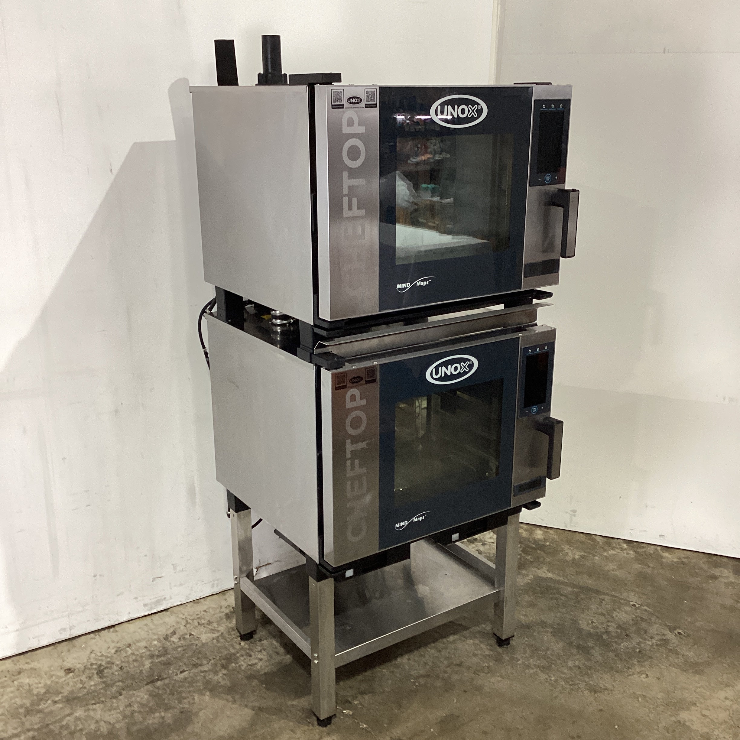 2x Unox Cheftop XEVC-0511-EPRM Combi Ovens + Stand - 922902