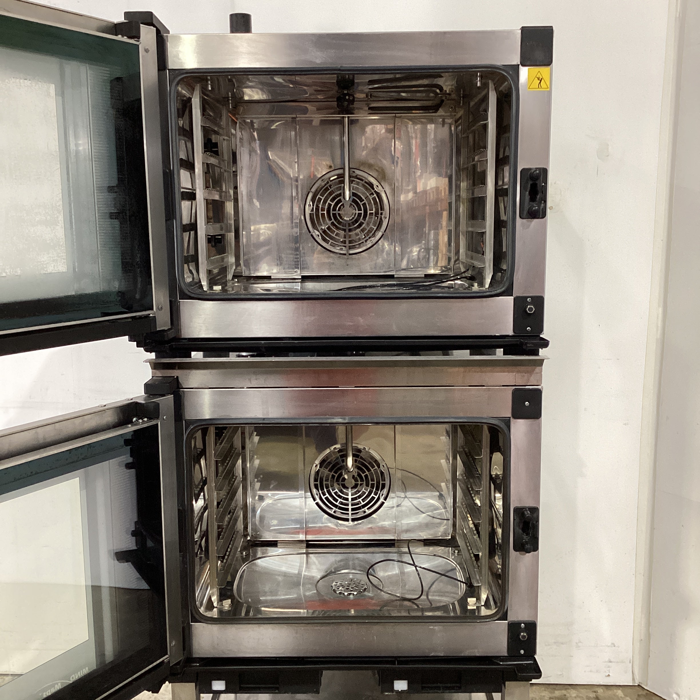 2x Unox Cheftop XEVC-0511-EPRM Combi Ovens + Stand - 922902