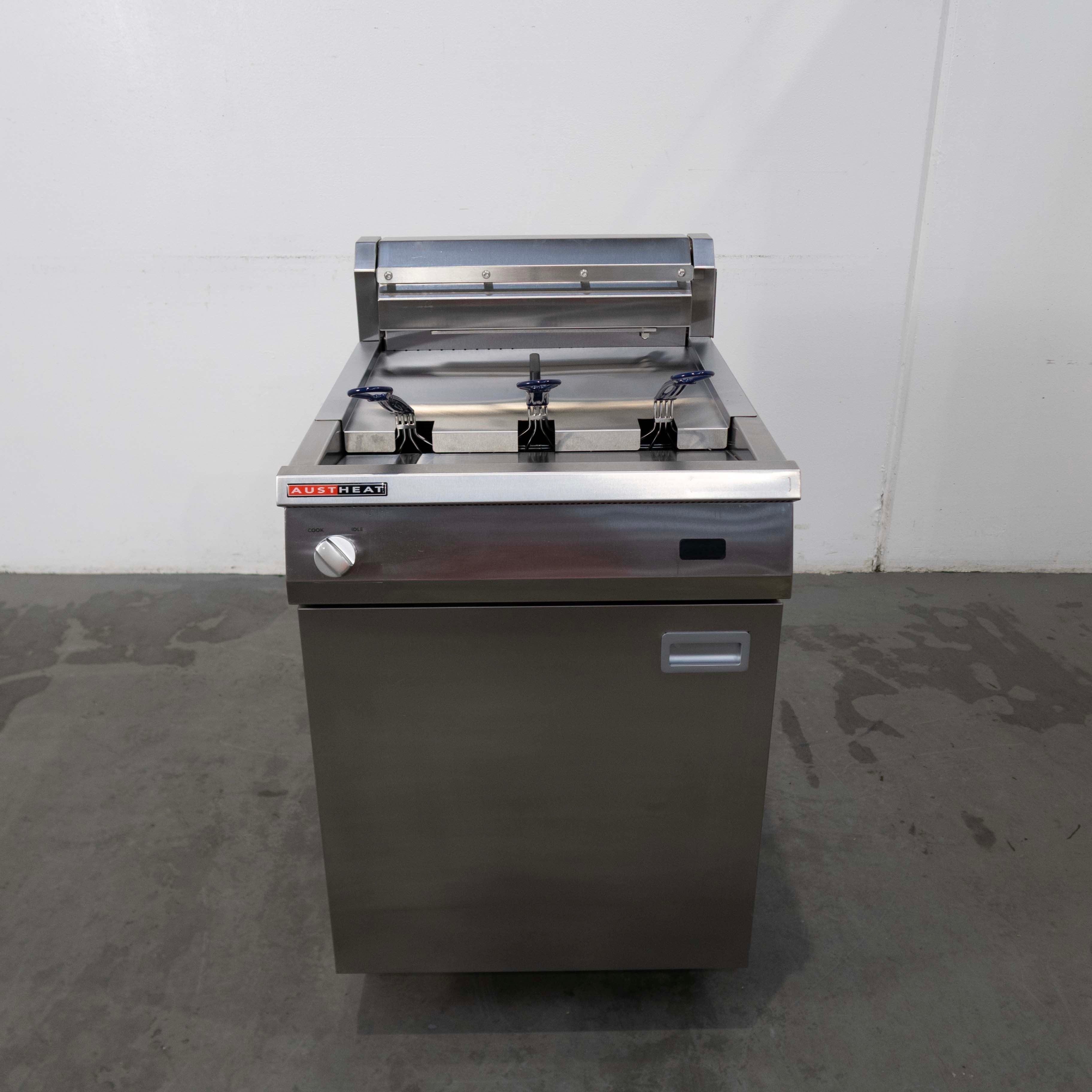 Roband AF813R Fryer - 929977