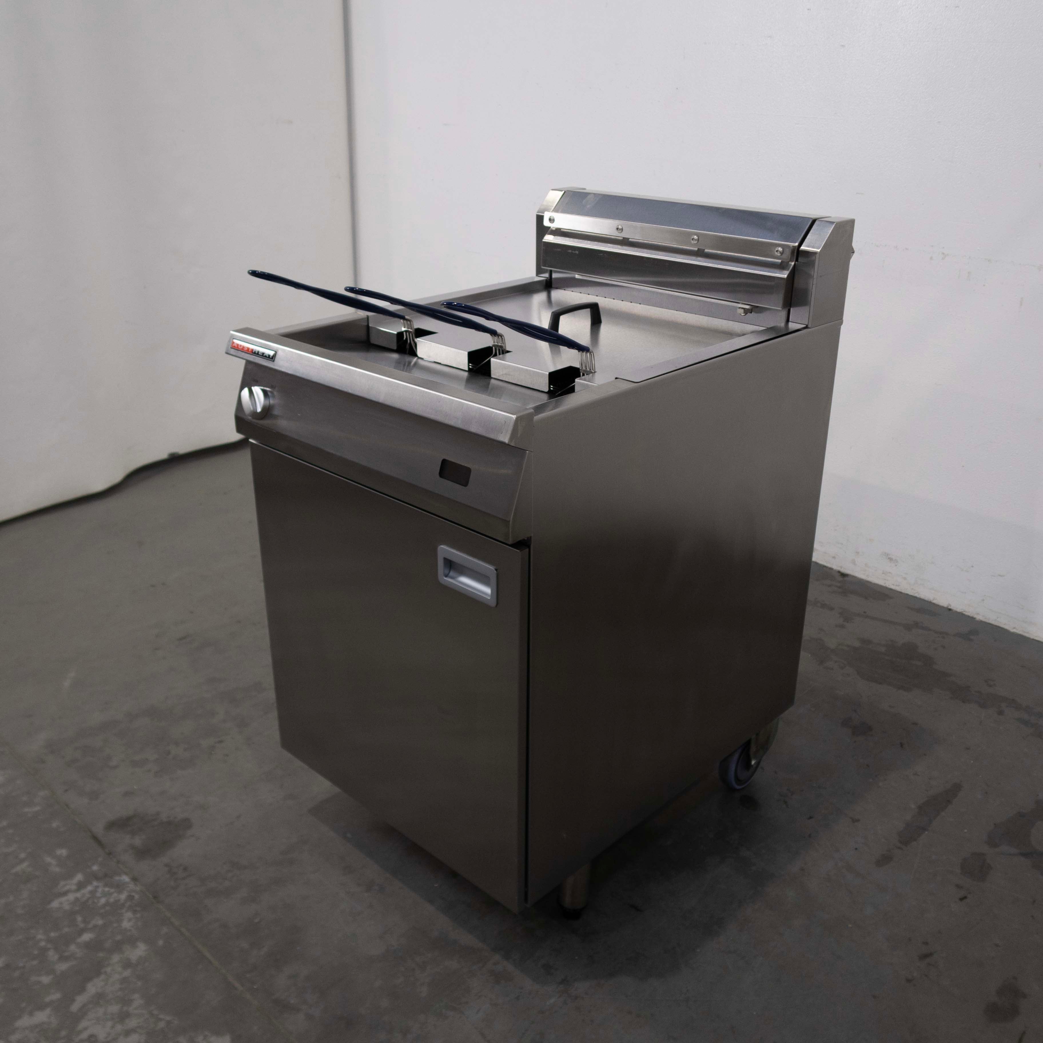 Roband AF813R Fryer - 929977
