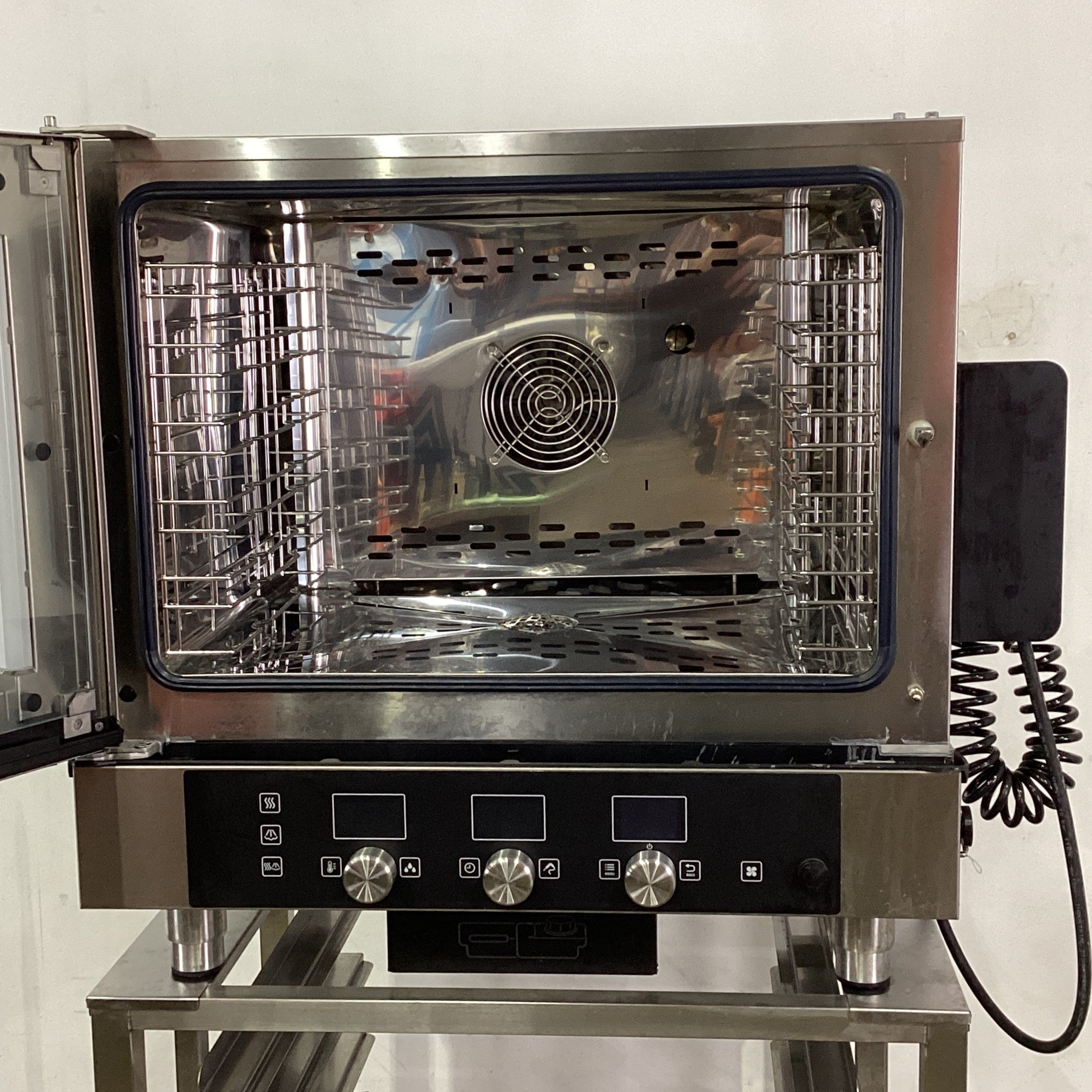 Turbofan AUEC40D5 Combi Oven + Stand - 933746