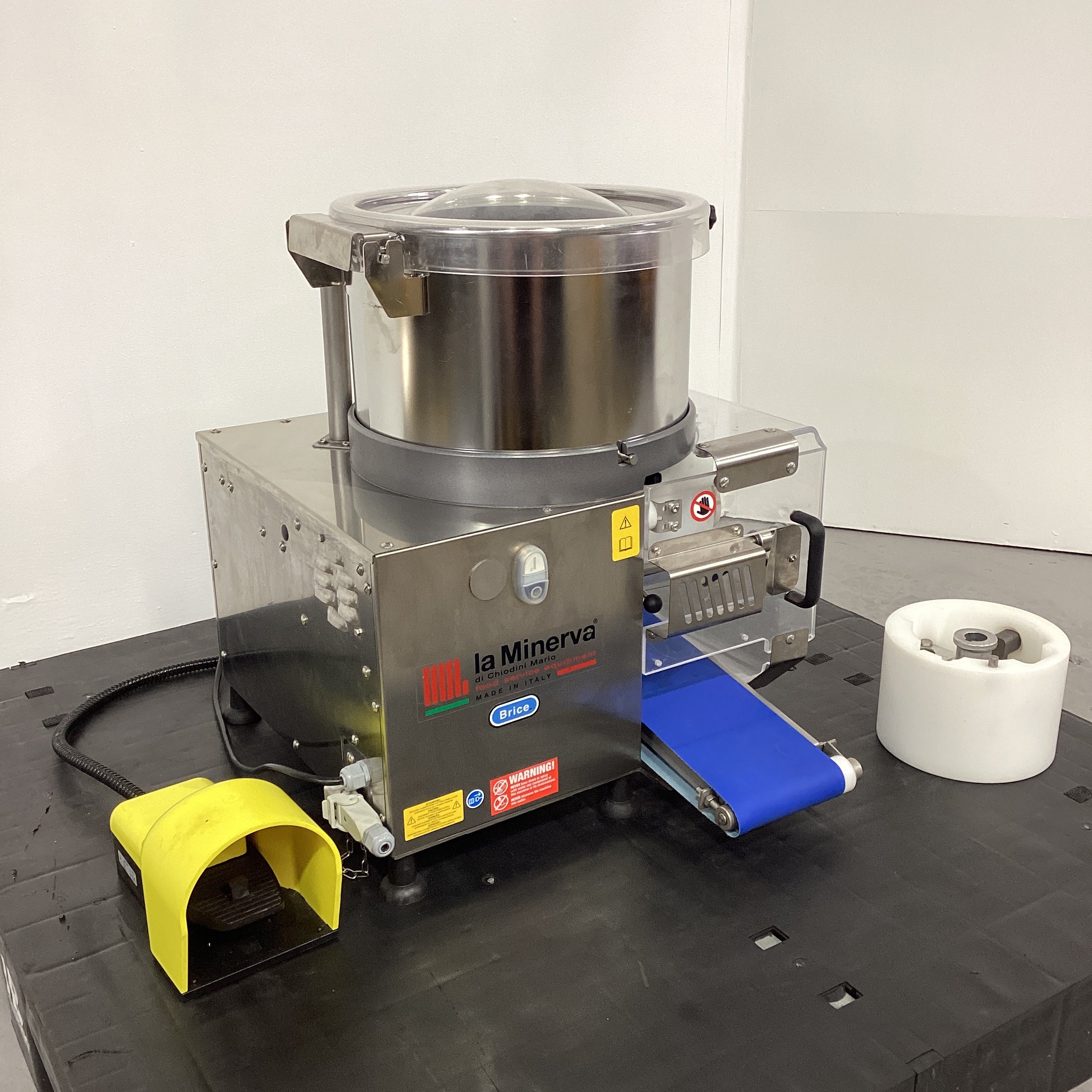 Brice LAMCE653-1 Automatic Patty Machine + Meatball Cylinder - 936948
