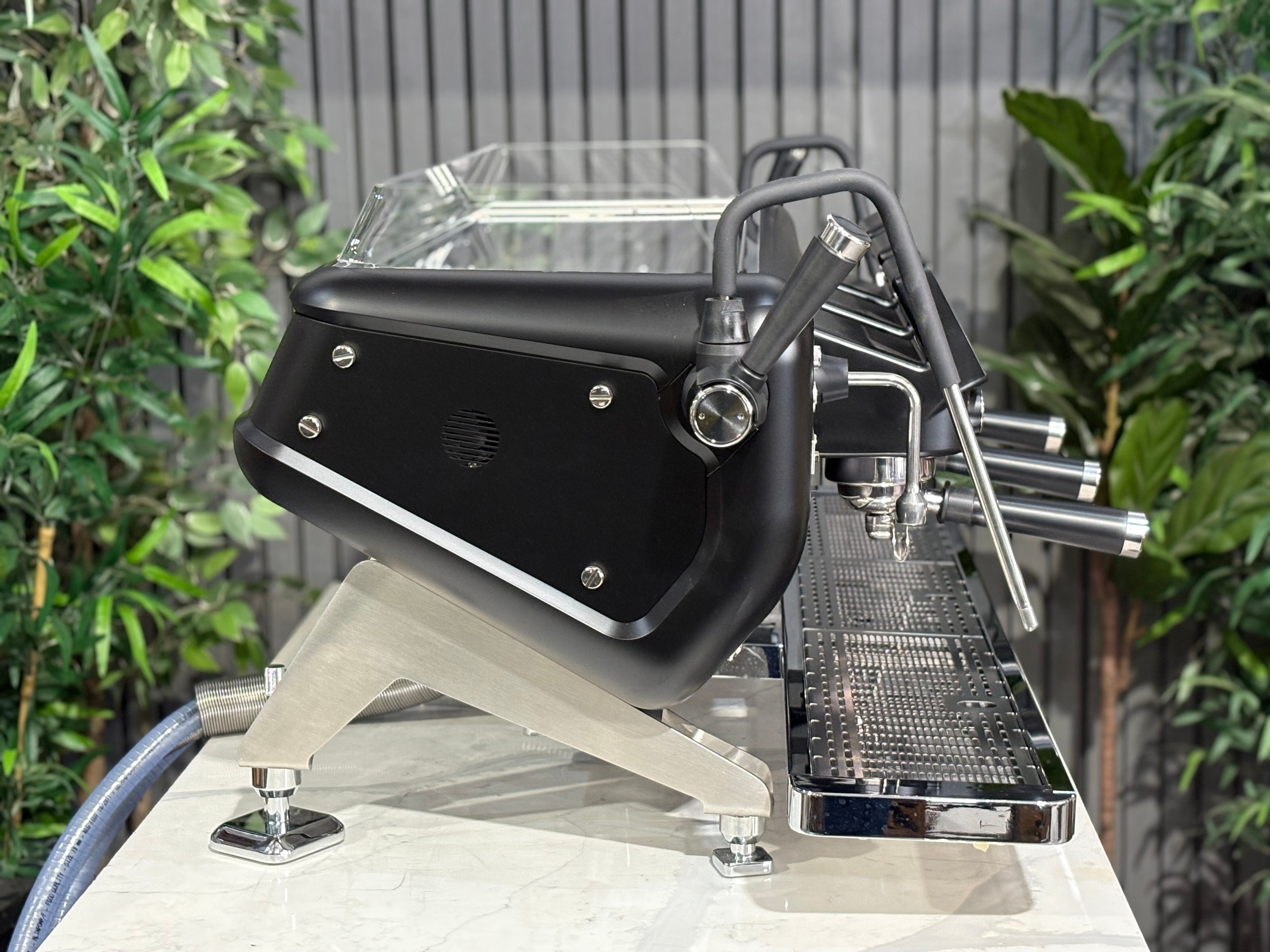 Astoria Barista Attitude Tempesta Black with trims - 3 Group Commercial Espresso Machine - Black