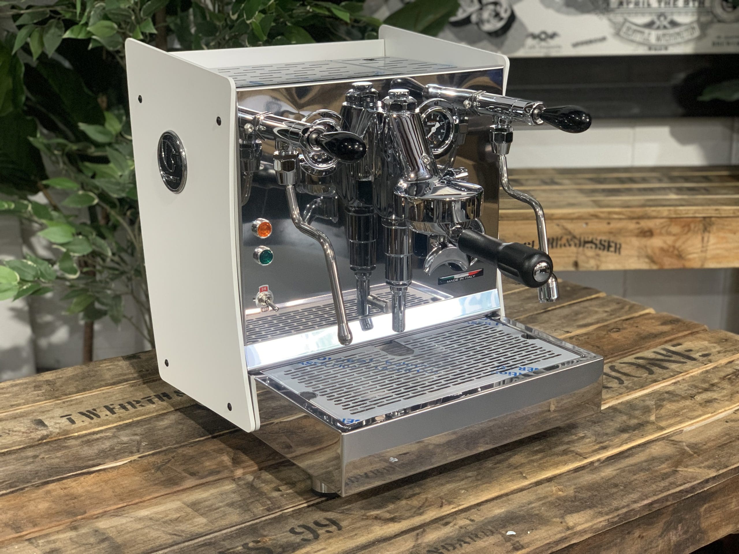 Brugnetti Giulietta White - 1 Group Commercial Espresso Machine - Stainless