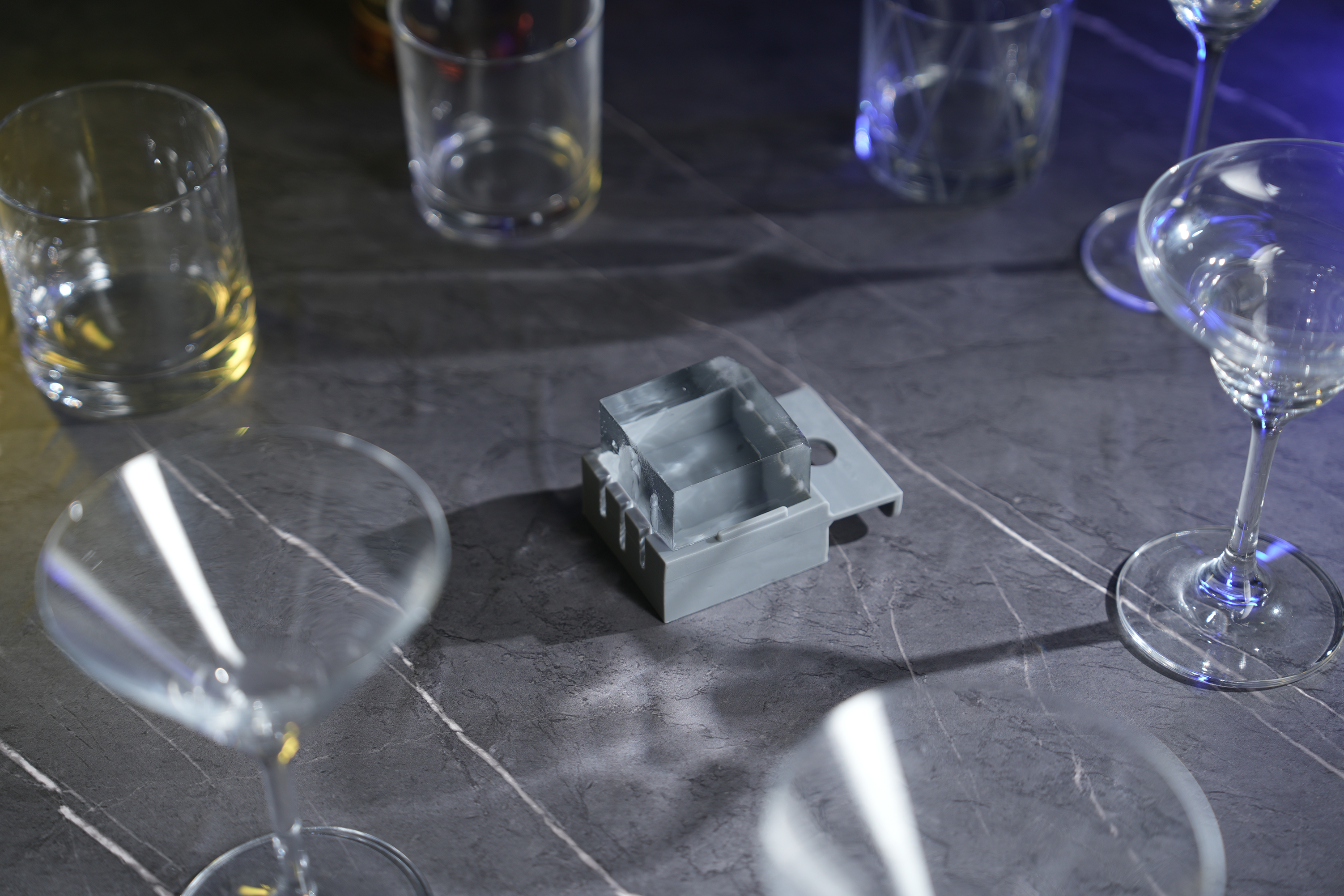 Crystalix IMT200F Specialty Clear Ice Maker - 30 Large Ice Cube/24hr