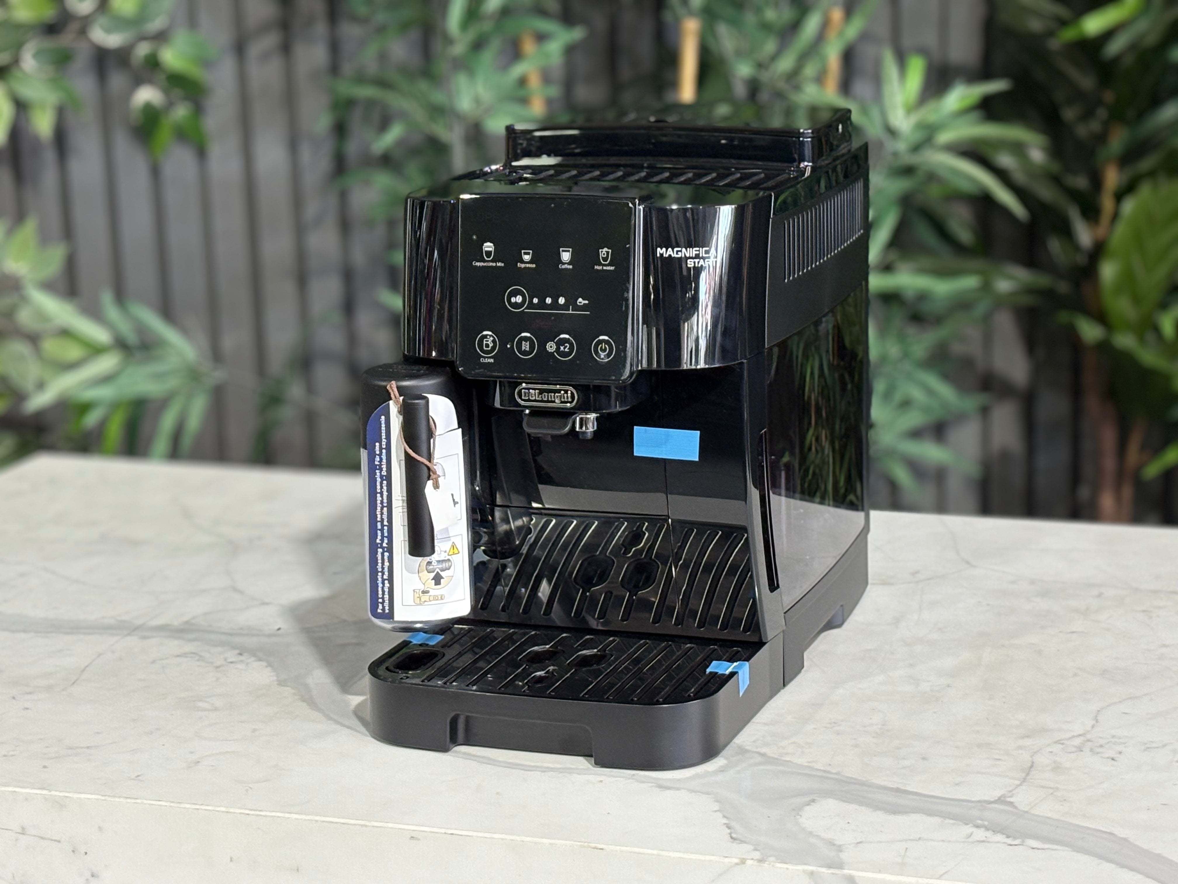 DeLonghi Magnifica Start - 1 Group Commercial Espresso Machine - Black