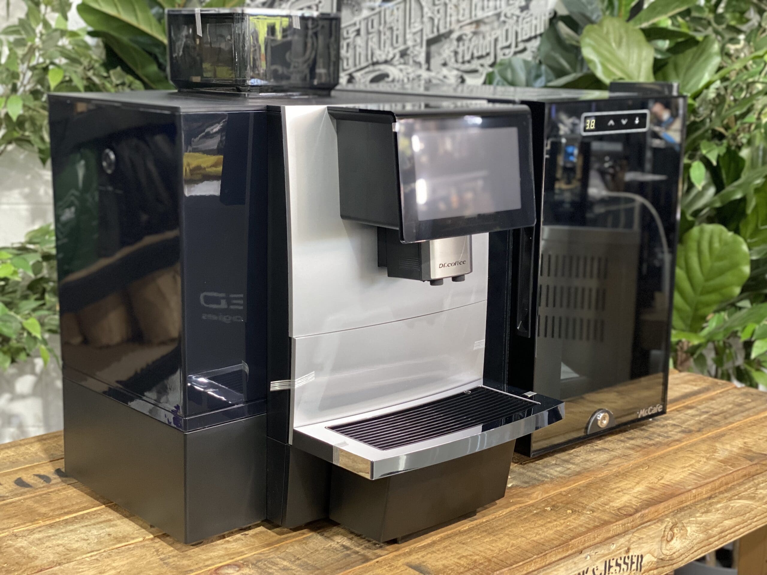 Dr Coffee F11 Big with Fridge - Fully Automatic Coffee Machine - Black