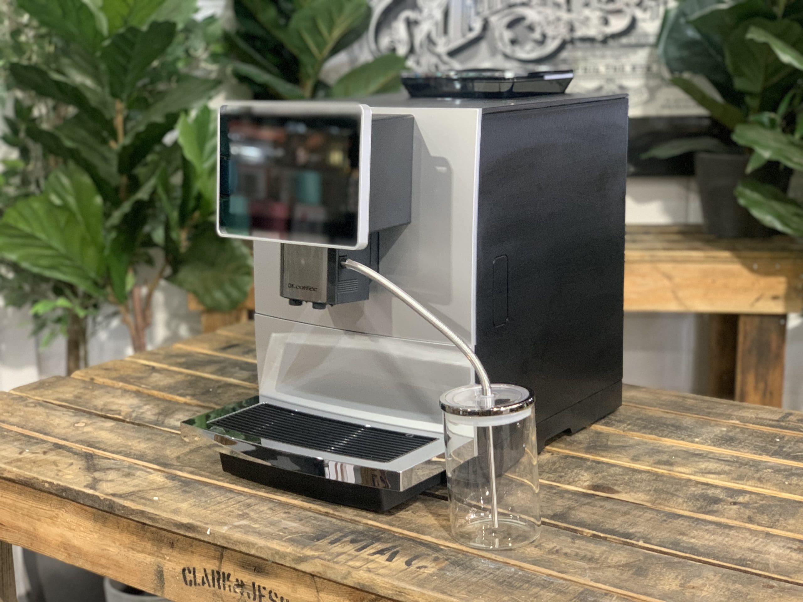 Dr Coffee H10 - Fully Automatic Coffee Machine - Black
