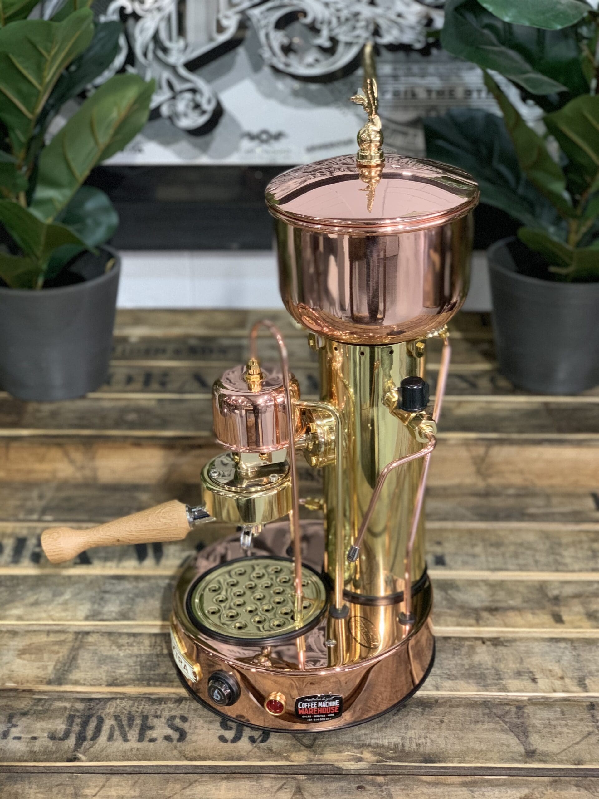 Elektra Micro Casa Semi Automatica & Brass - 1 Group Commercial Espresso Machine - Gold