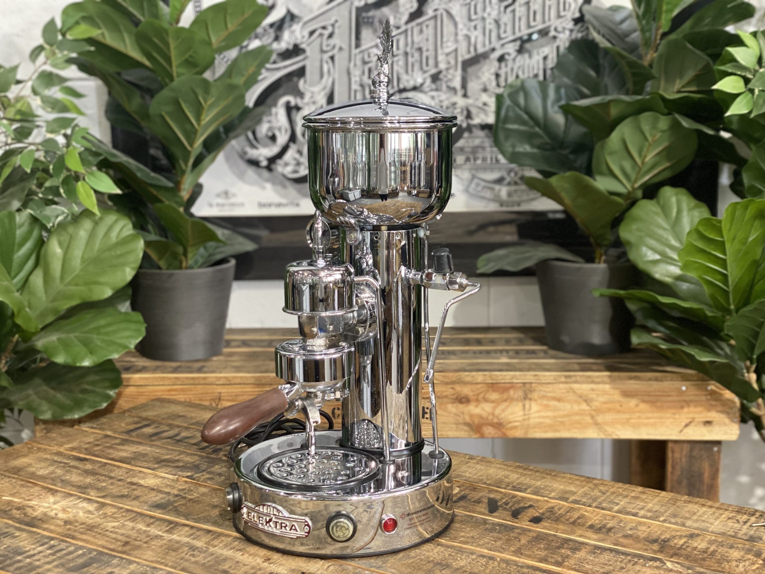 Elektra Micro Semi Automatica - 1 Group Commercial Espresso Machine - Chrome