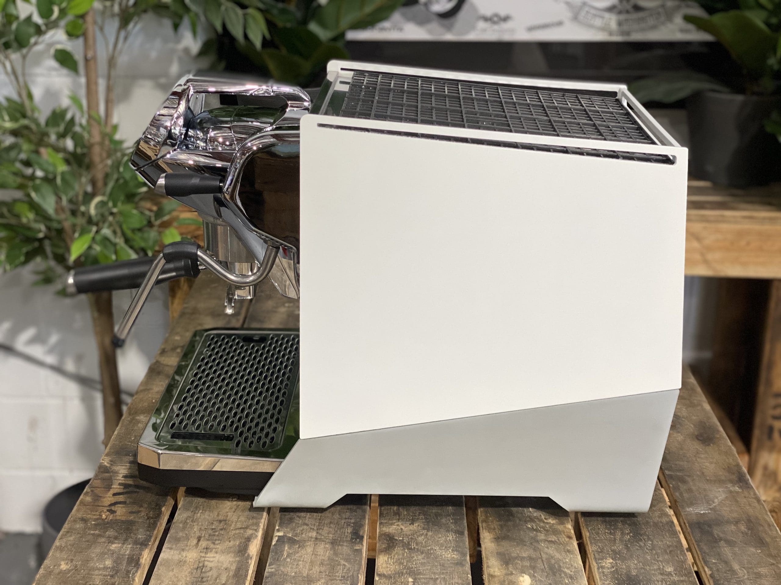 Faemina - 1 Group Commercial Espresso Machine - White