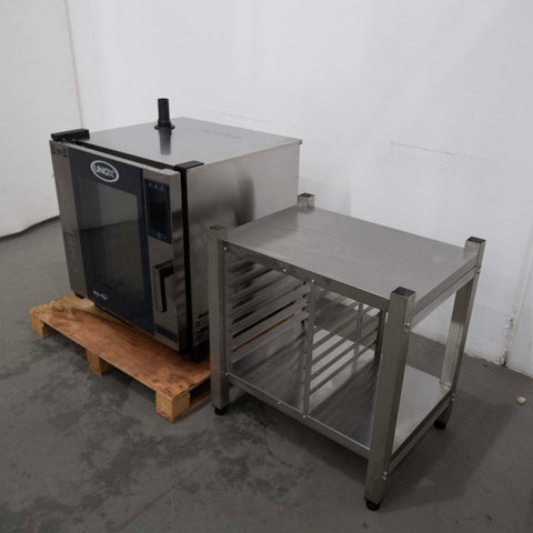 Unox XEVC-0711-EPRM Combi Oven + Stand - 801800