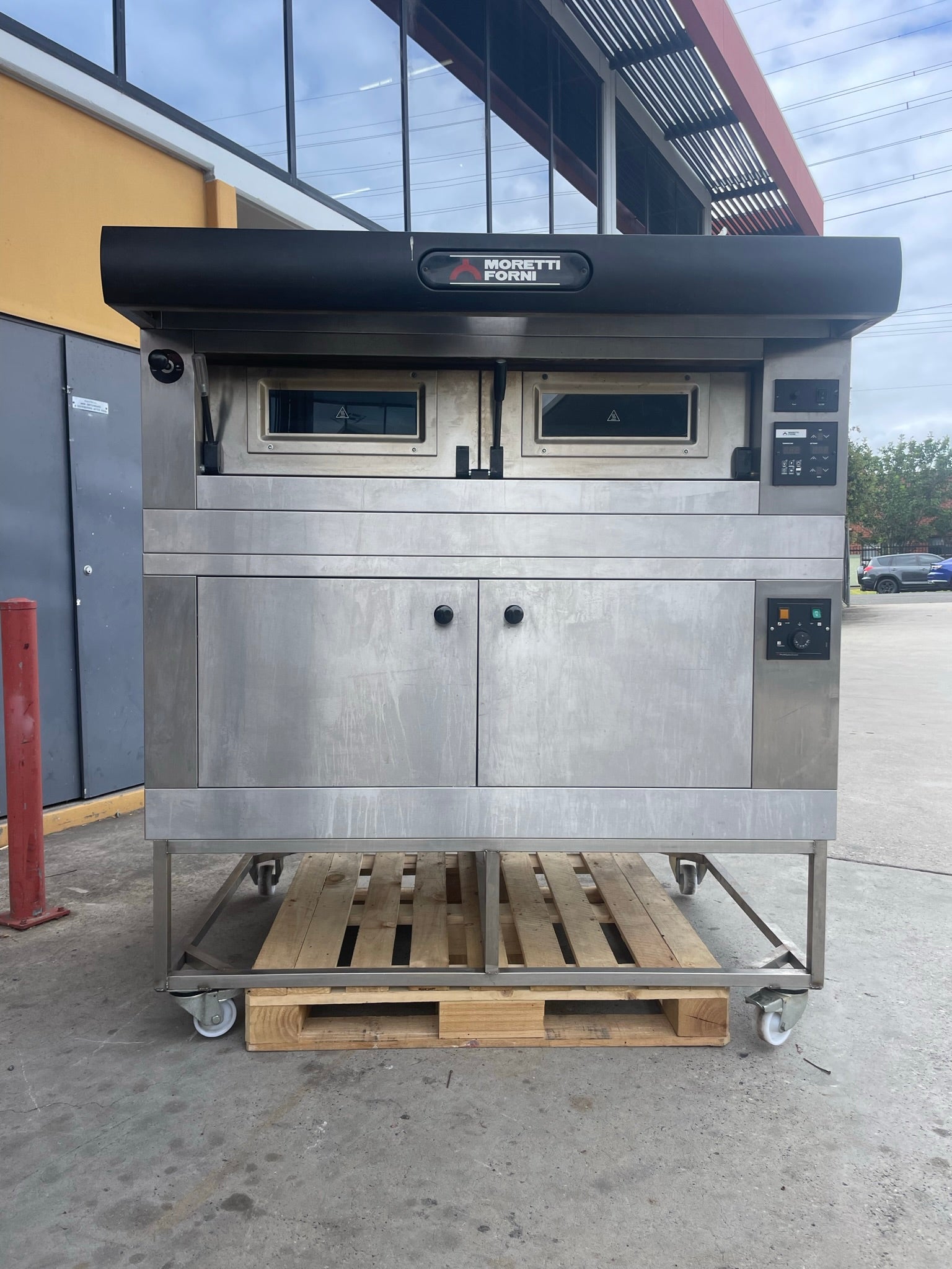 Moretti Forni Single Deck Oven on Prover