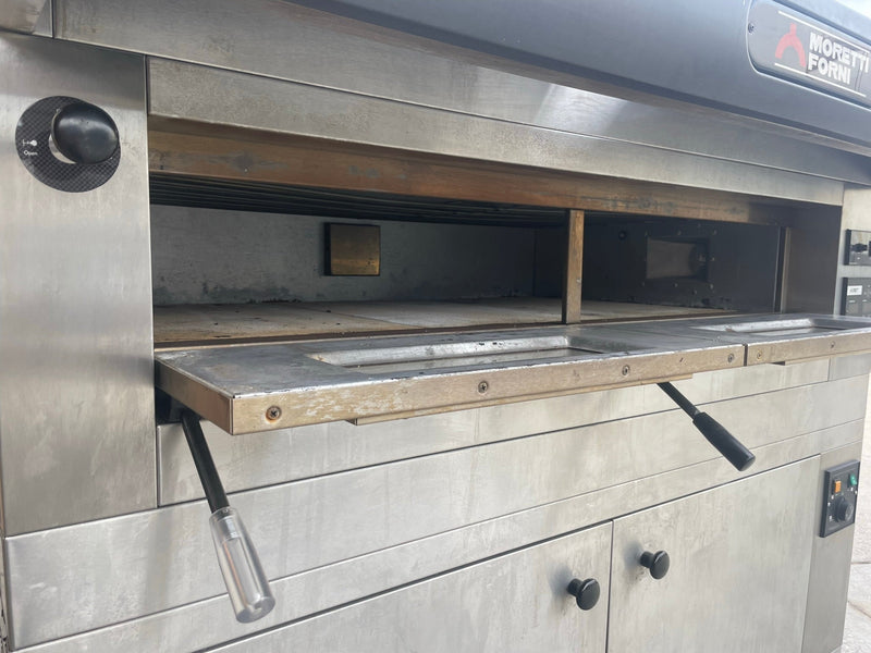 Moretti Forni Single Deck Oven on Prover