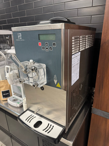 Moretti Forni Pasmo Pascal S930T Single Flavour Gravity Feed Ice Cream Maker - S930T Air Pump-C