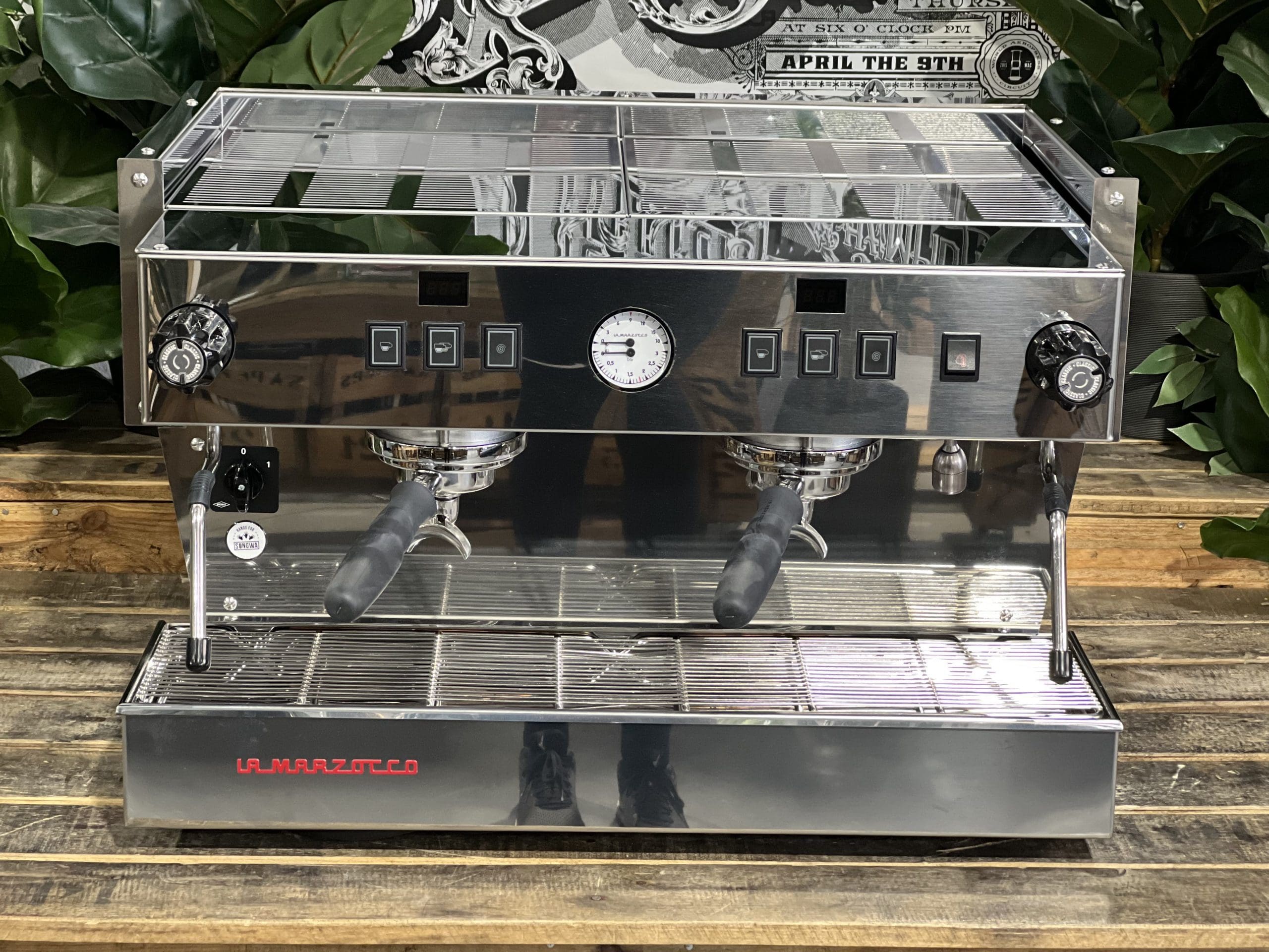 La Marzocco Linea Classic S - 2 Group Commercial Espresso Machine - Stainless