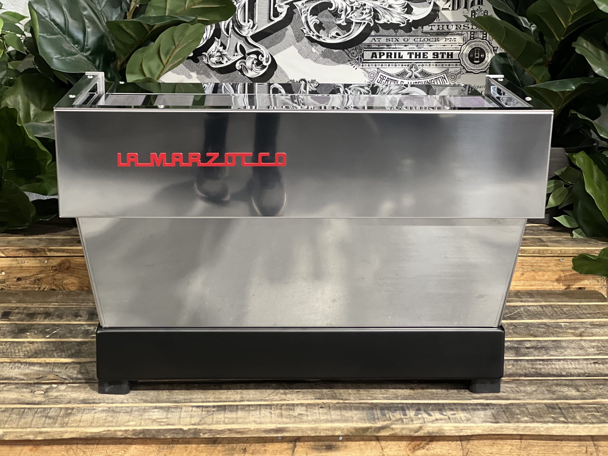 La Marzocco Linea Classic S - 2 Group Commercial Espresso Machine - Stainless
