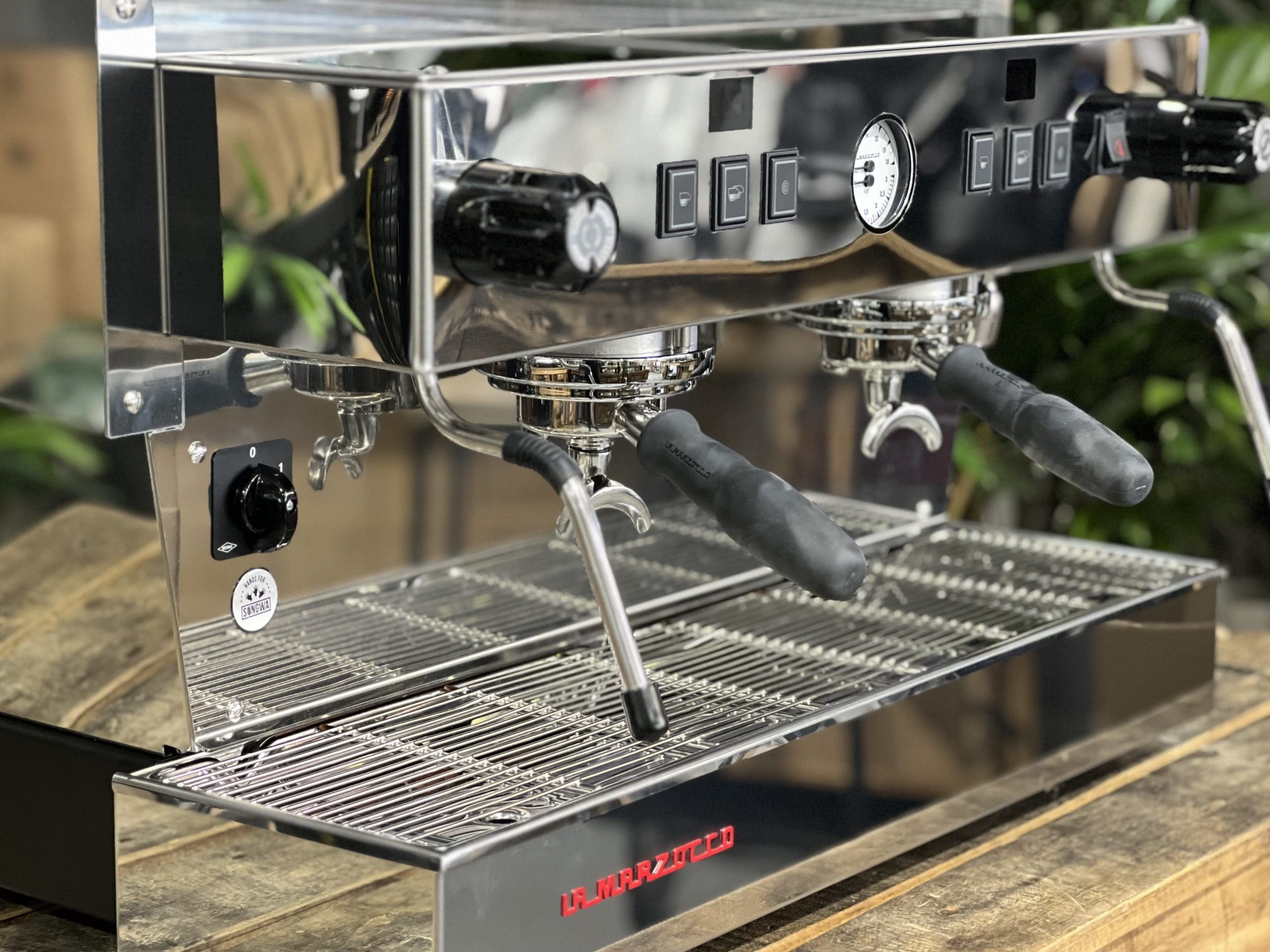 La Marzocco Linea Classic S - 2 Group Commercial Espresso Machine - Stainless