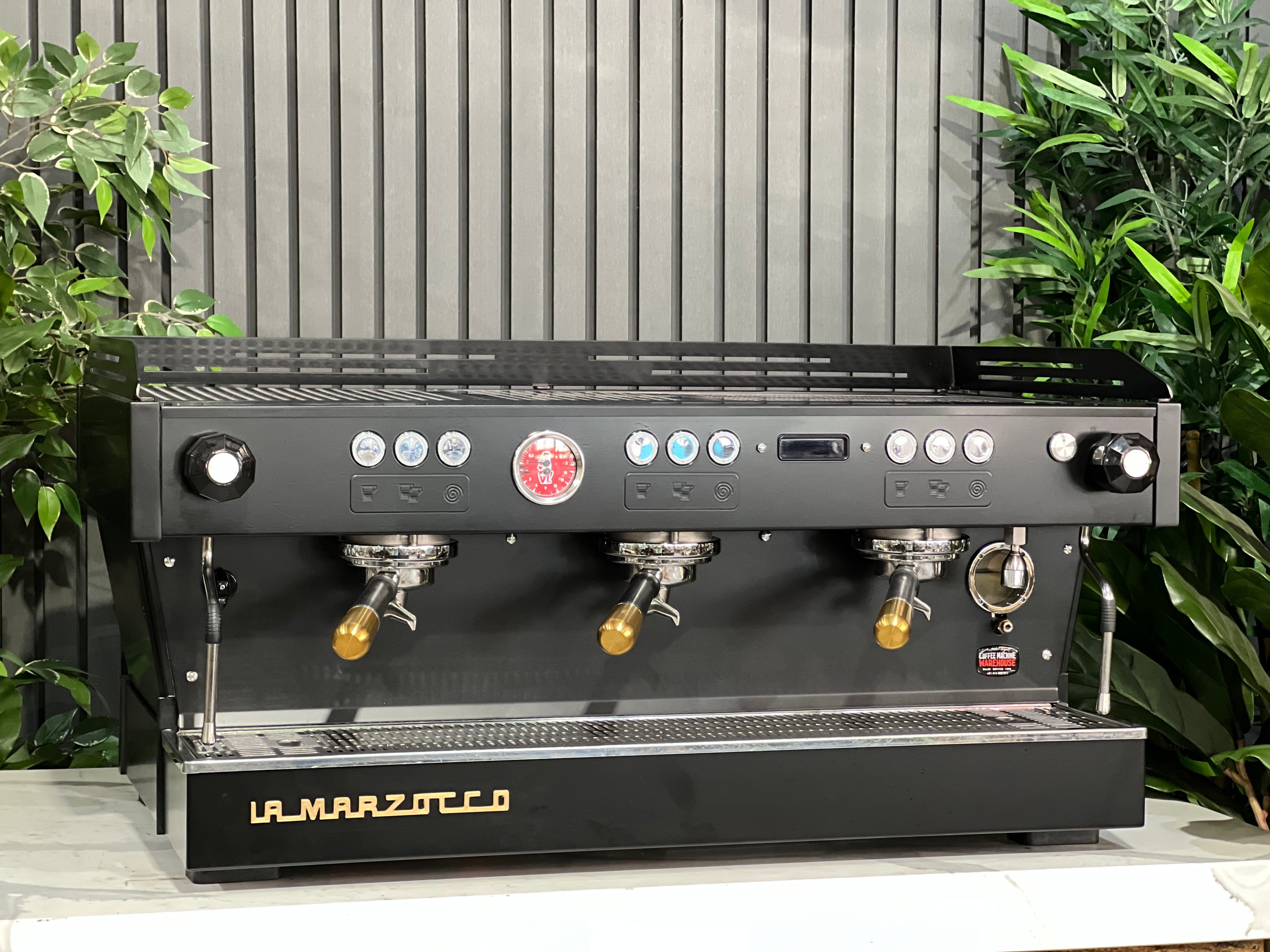 La Marzocco Linea PB Black with Gold Pesado & Logo - 3 Group Commercial Espresso Machine - Gold