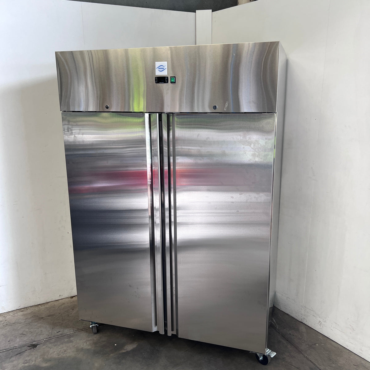 Norsk NSK-1200BT Upright Freezer - 937392