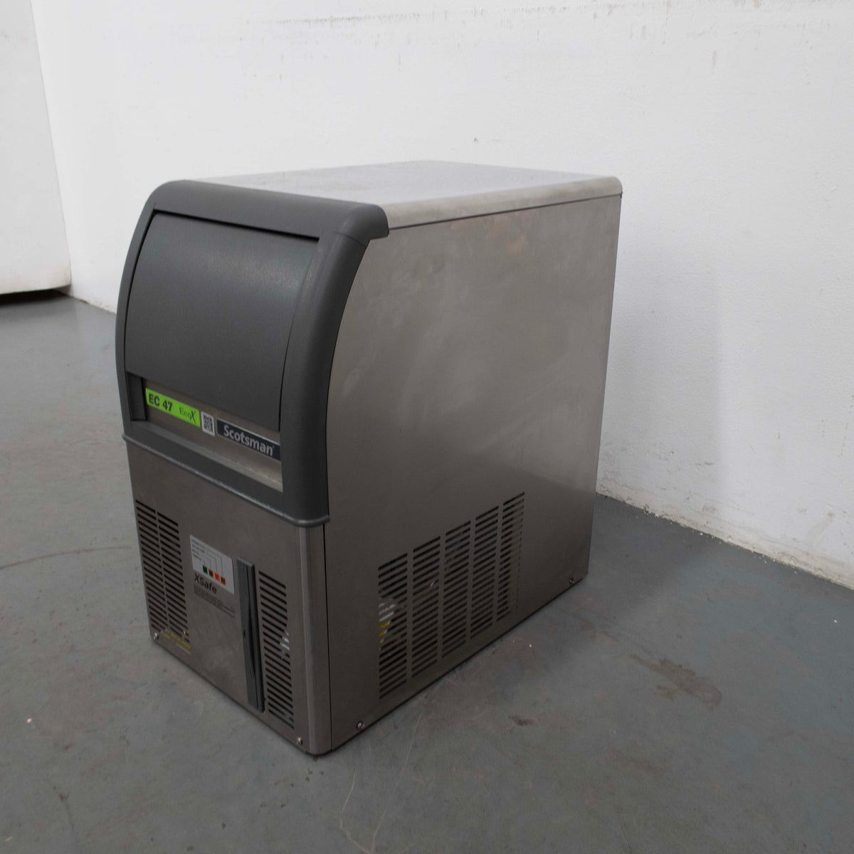 Scotsman ECM 47 AS 230/50 R290 I-PLUG OX Ice Machine - 931103