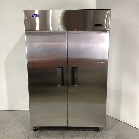 Atosa MBF8002GR Upright Freezer - 879680