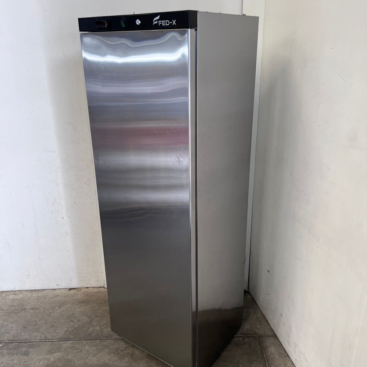 FED-X XF400SS Upright Freezer - 936808