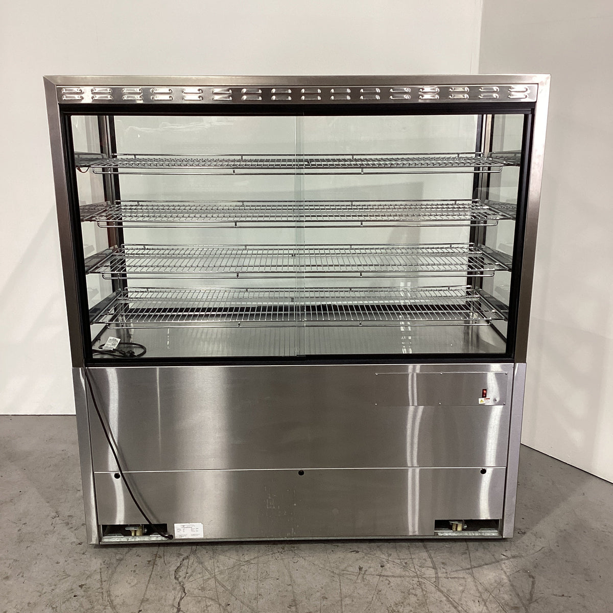 Festive BA15 Ambient Display Cabinet - 859792