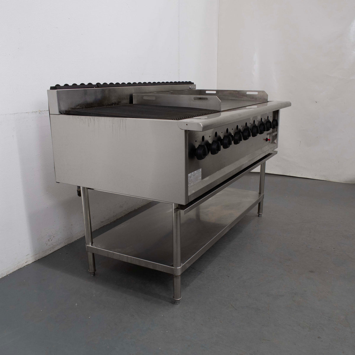 CFEW RCGD09-88H BBQ 9 Burner with hotplate - 830637